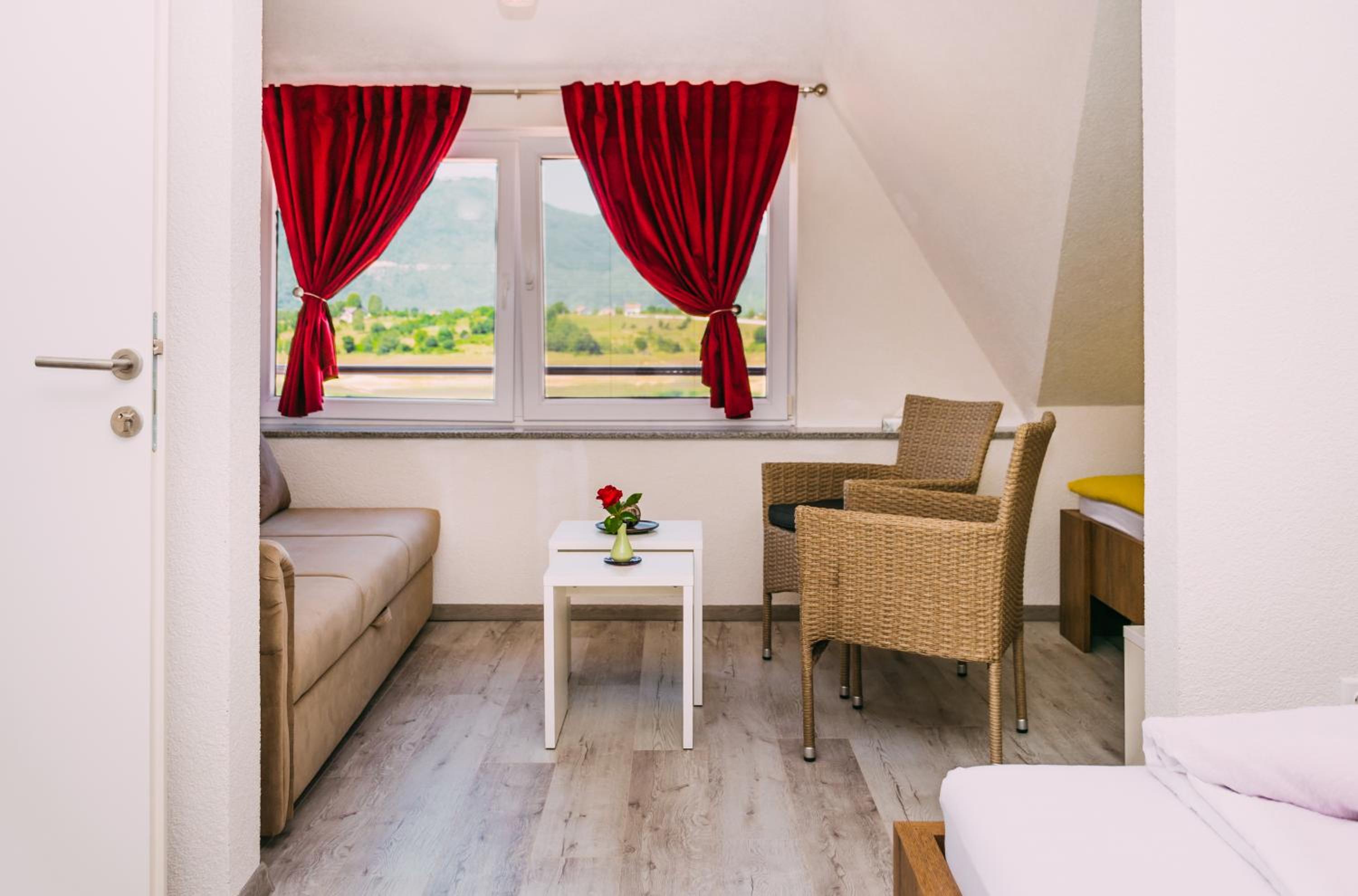 Apartmani Markešić Ramsko jezero view 5