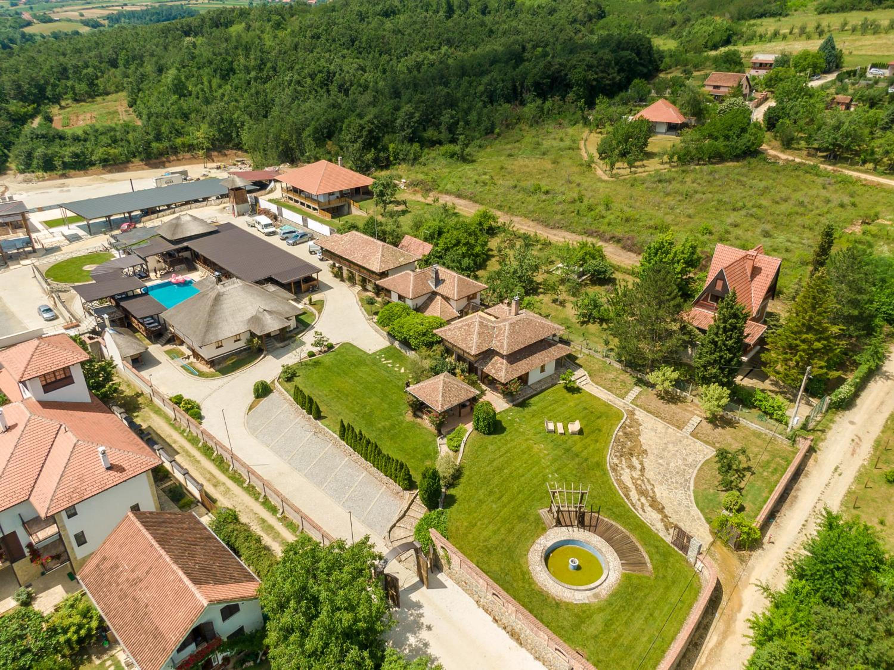 Woodland Resort