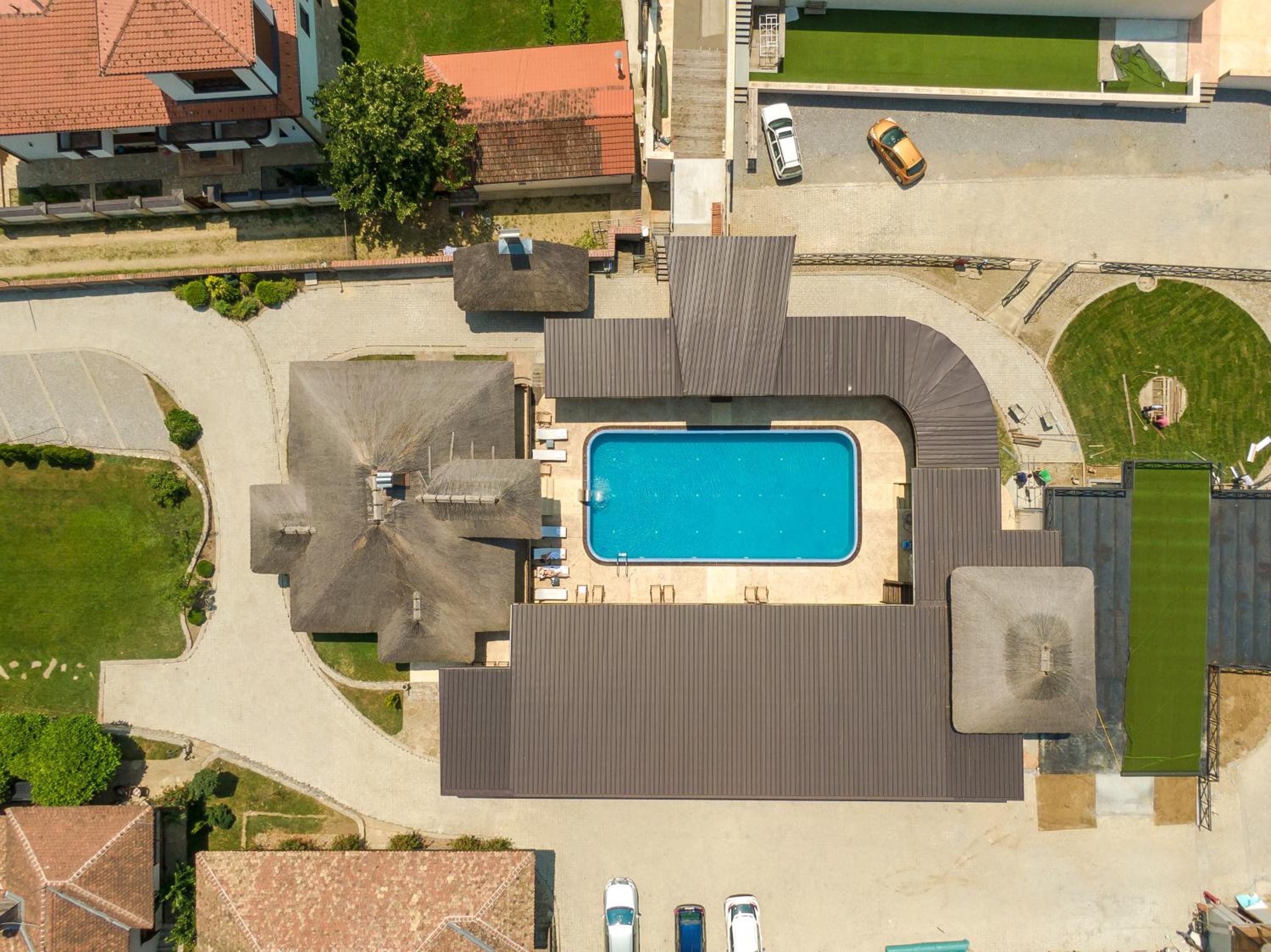 Woodland Resort