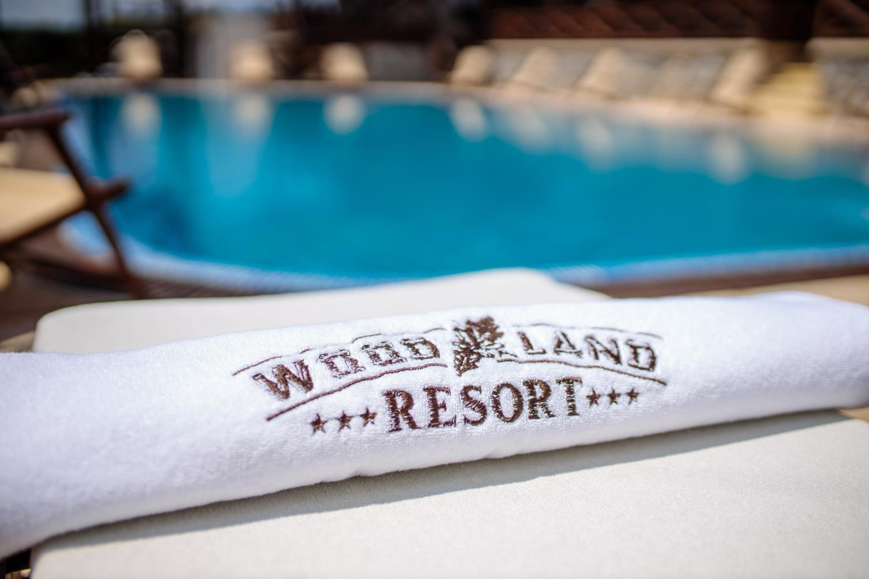 Woodland Resort