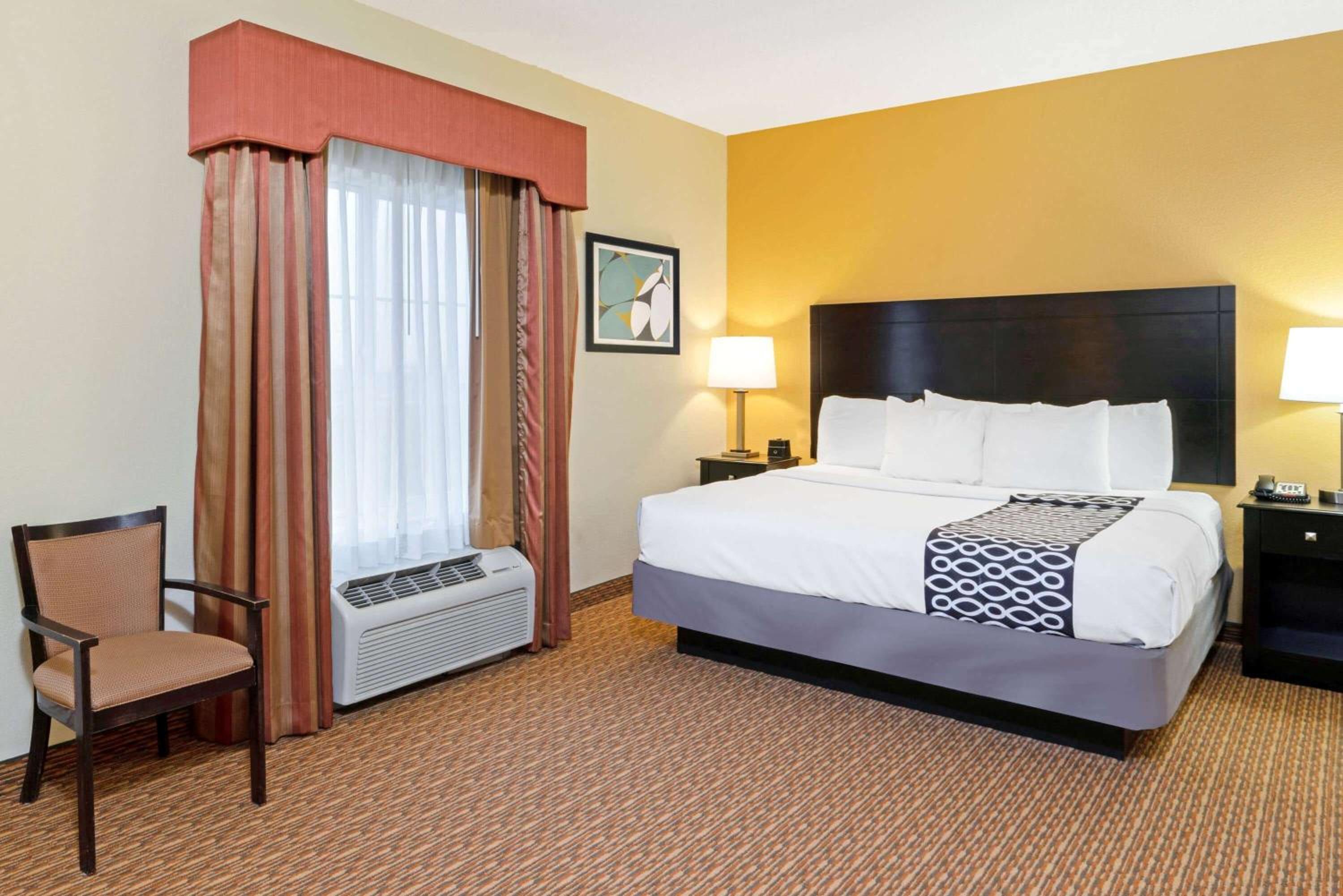 Stillwater Vacations - La Quinta by Wyndham Stillwater -University Area - Property Image 5