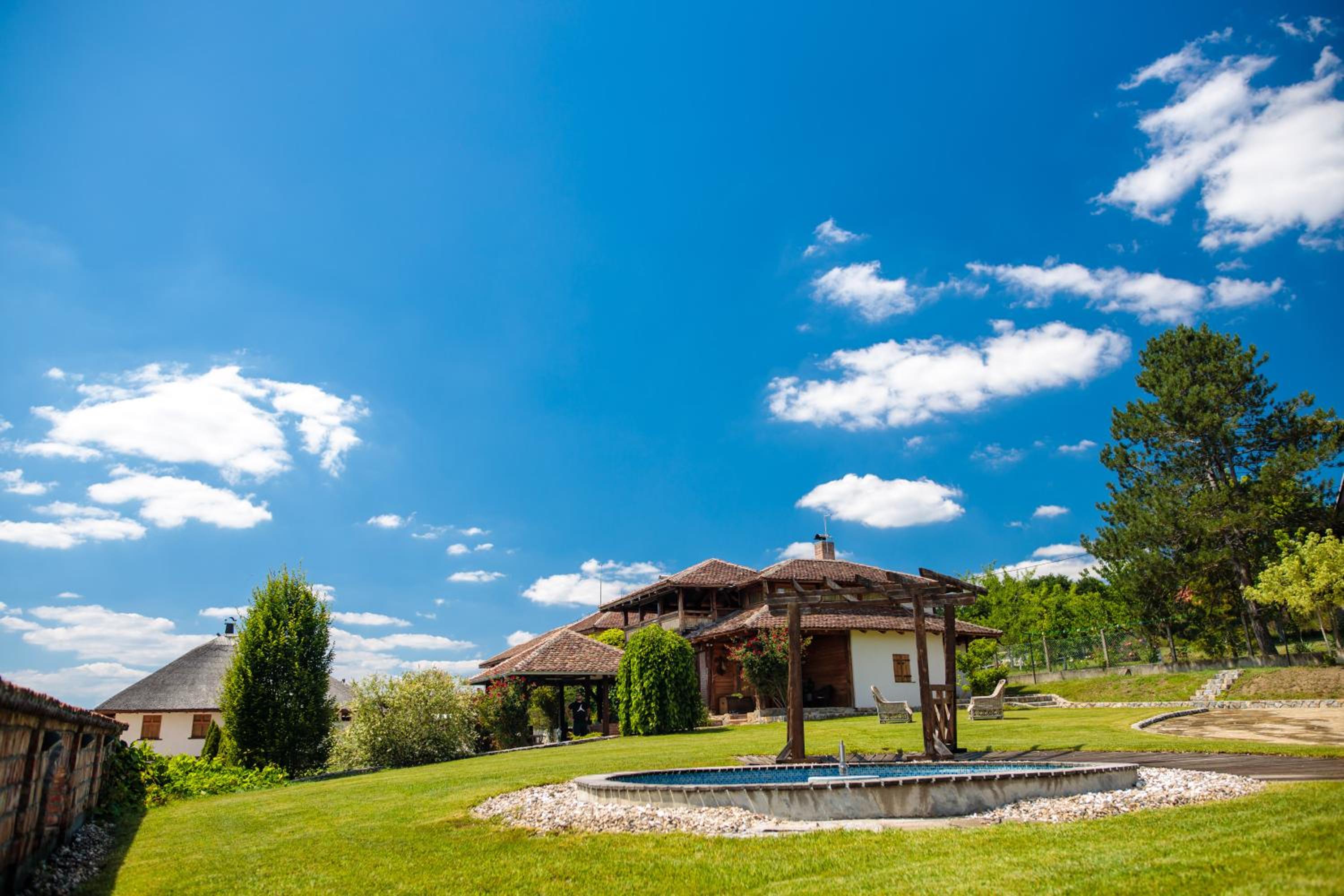 Woodland Resort