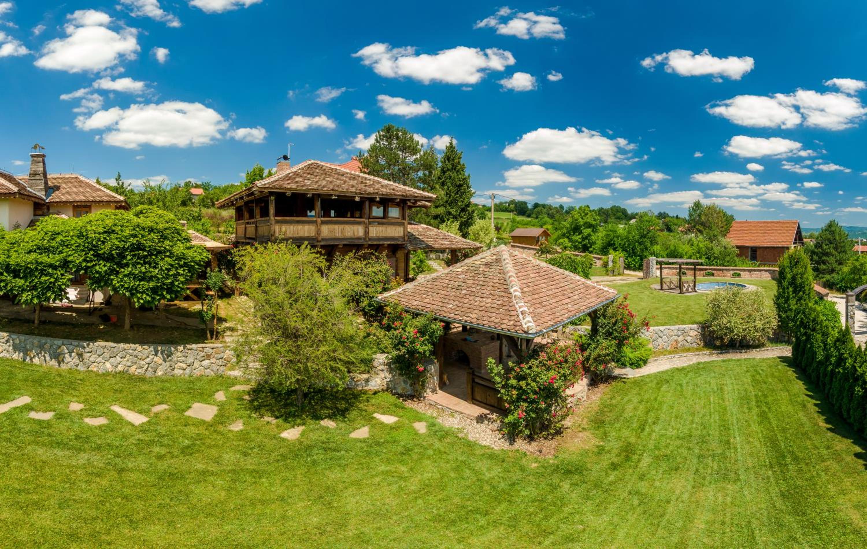 Woodland Resort