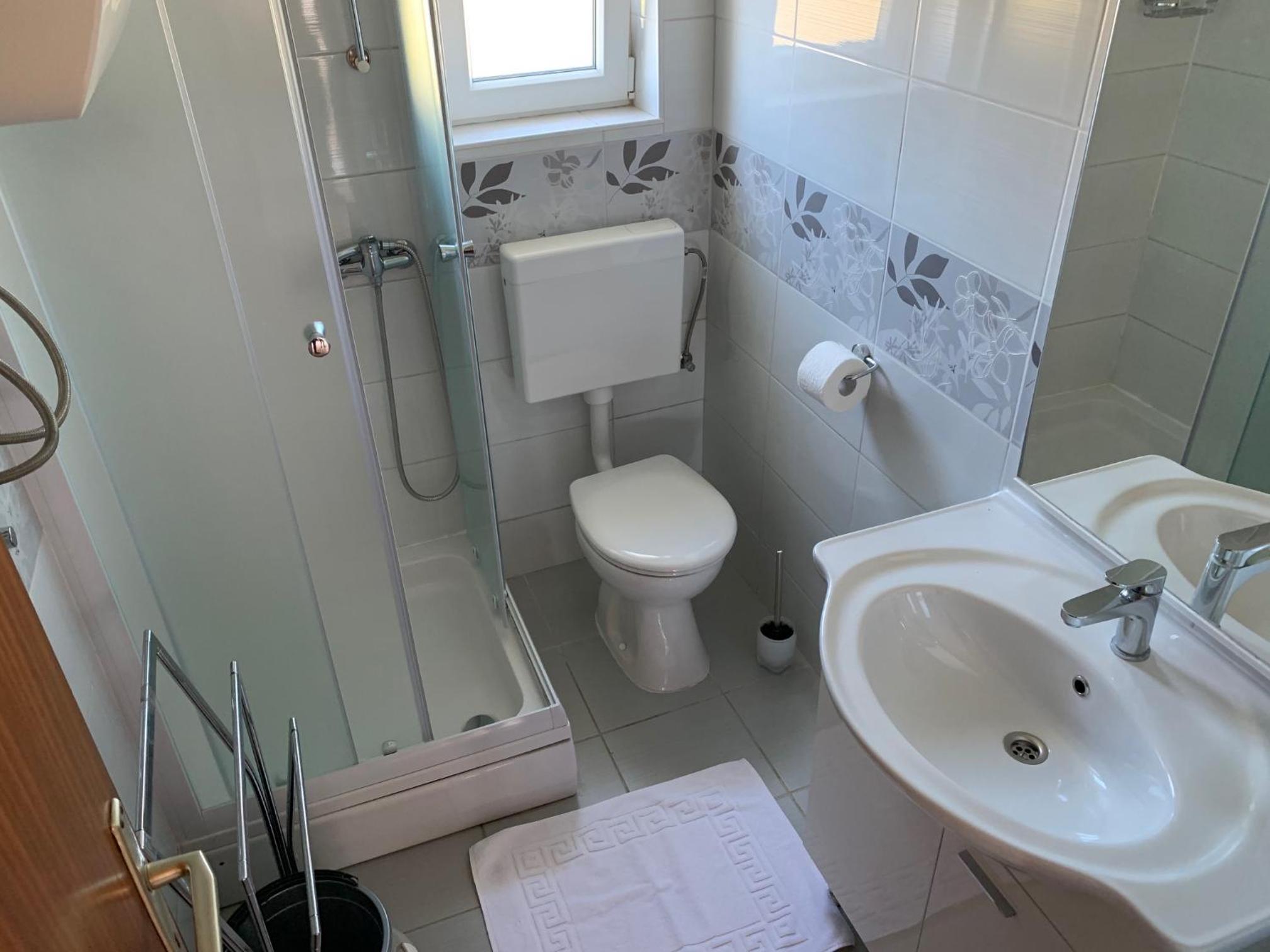 Roca Apartments view 3