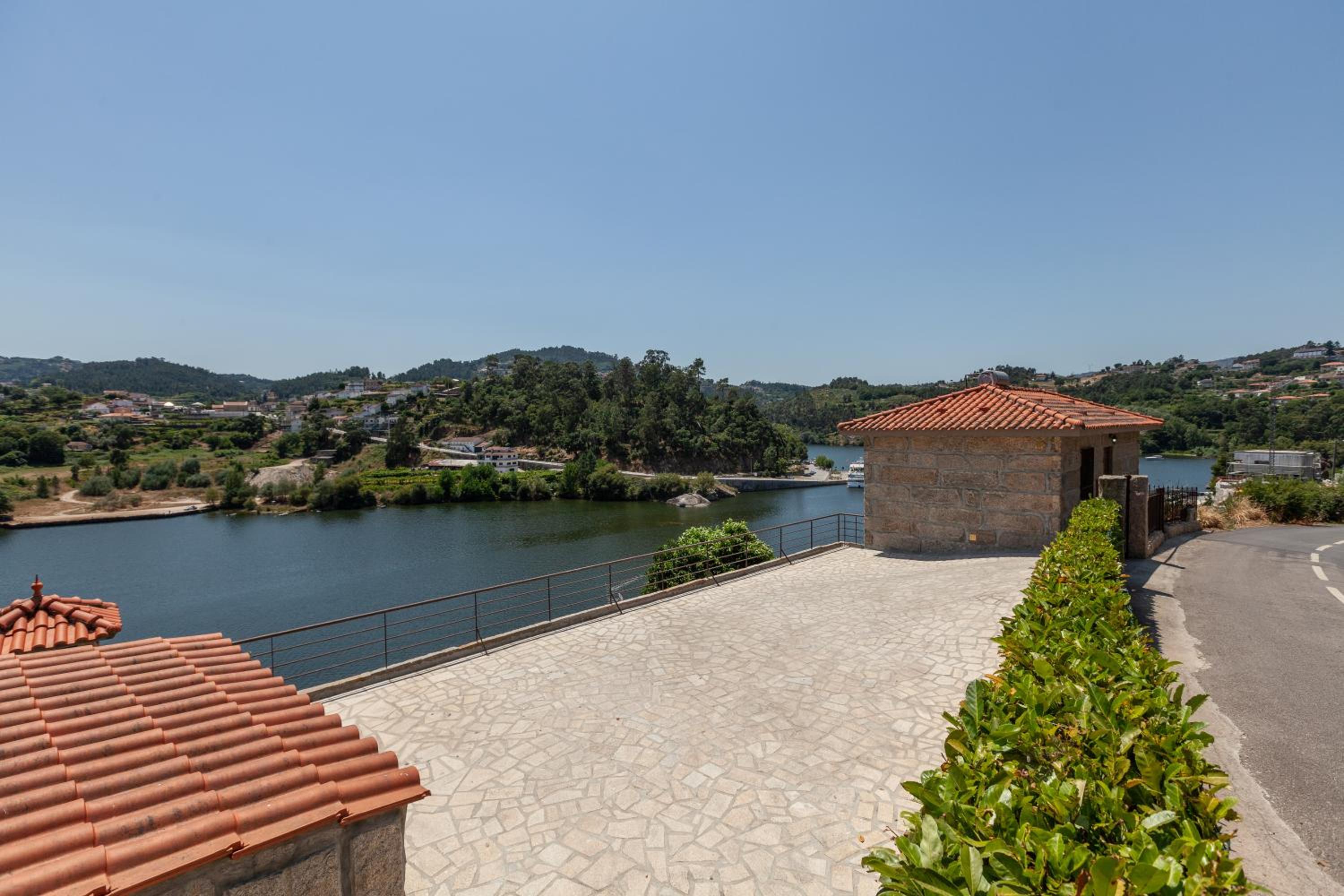Casa do Rio view 2