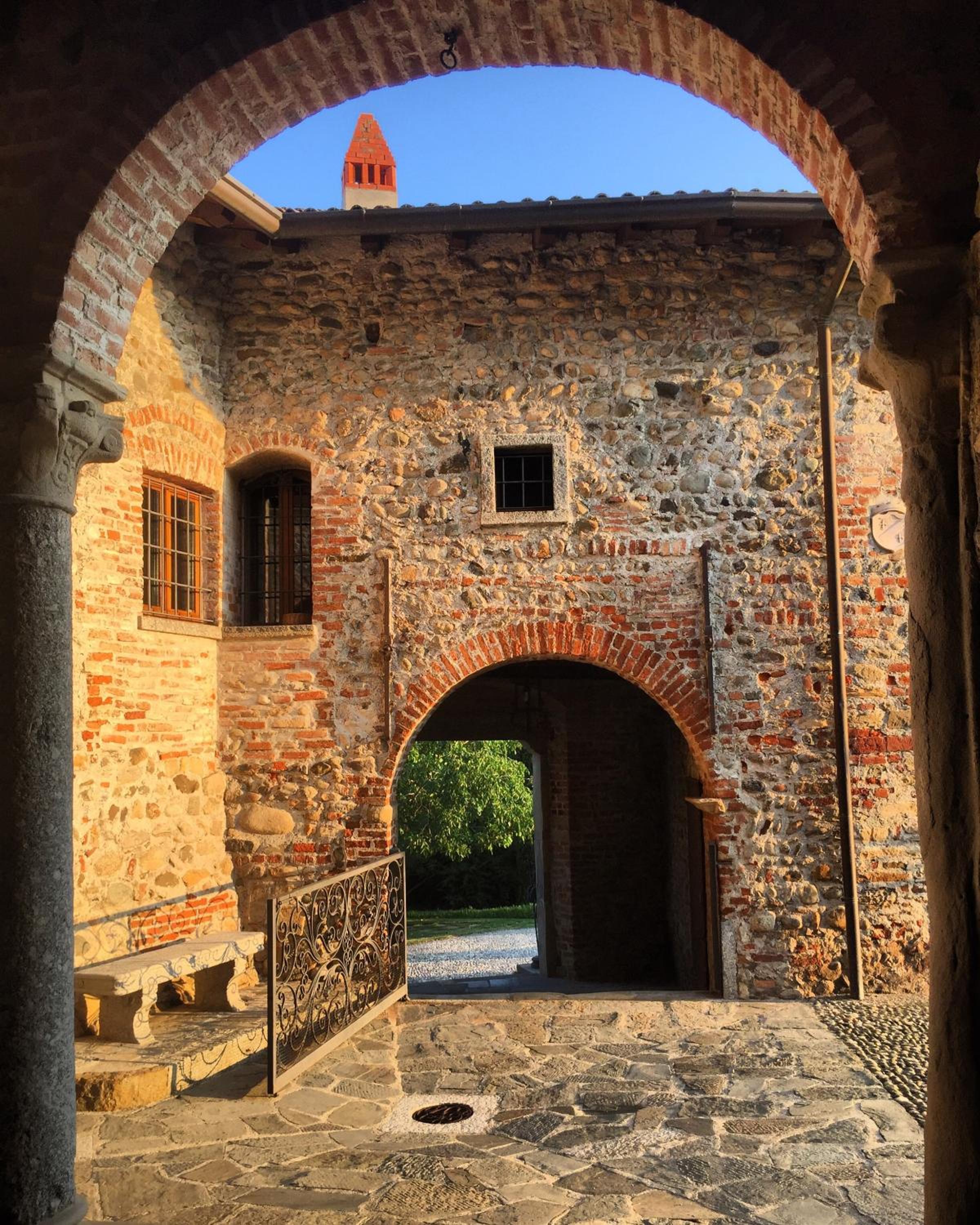 Castello di Cernusco Lombardone