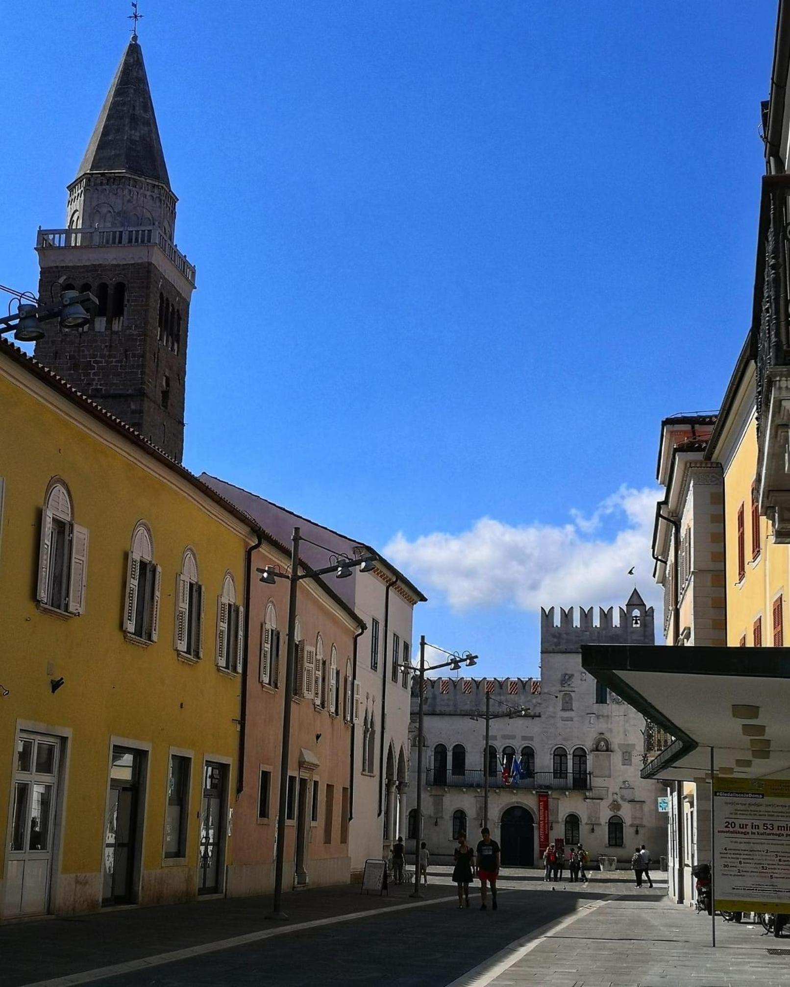 Happy Casa Oldtown Boutique view 5