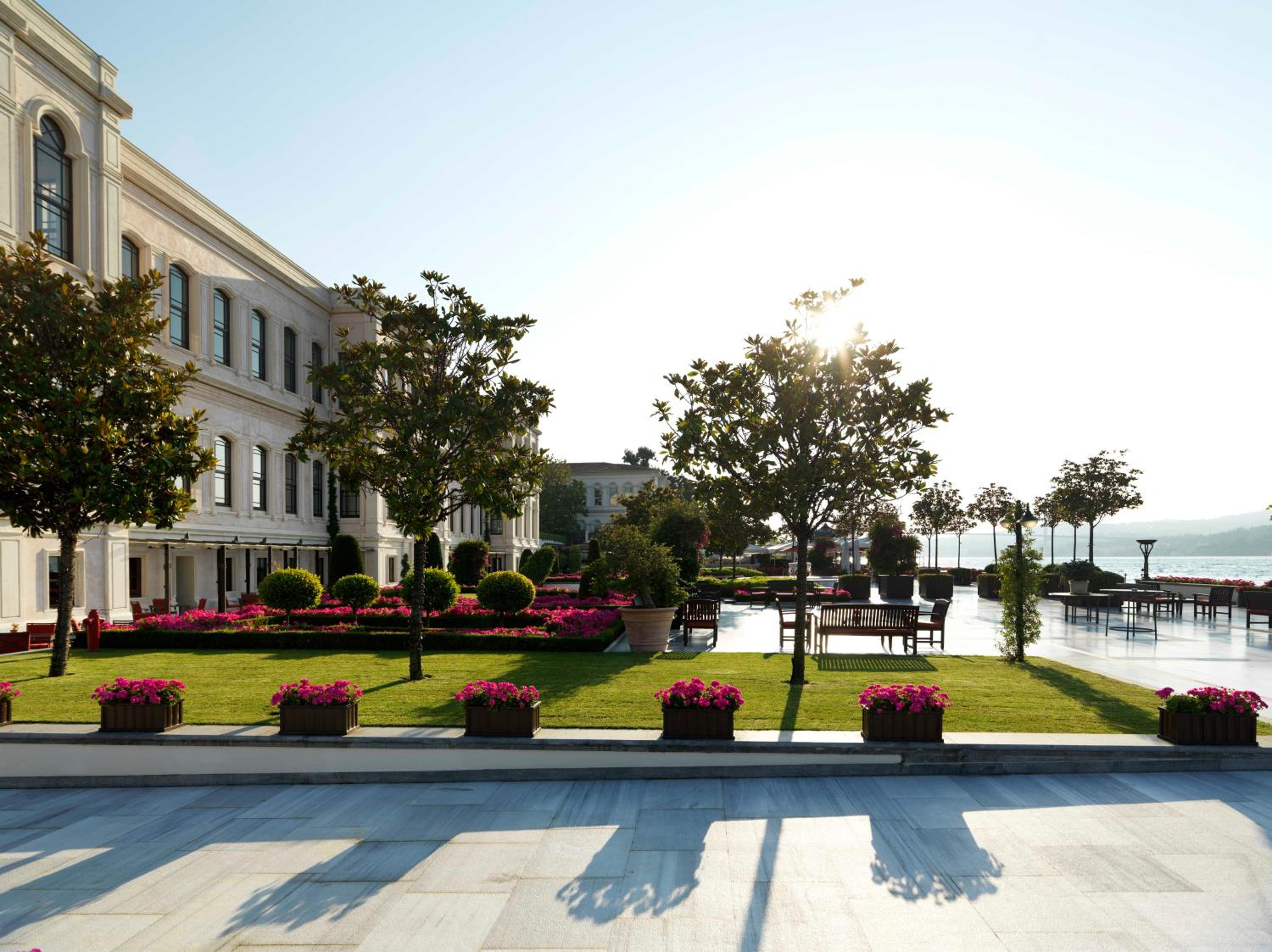 Four Seasons Hotel Istanbul at the Bosphorus - Image 7