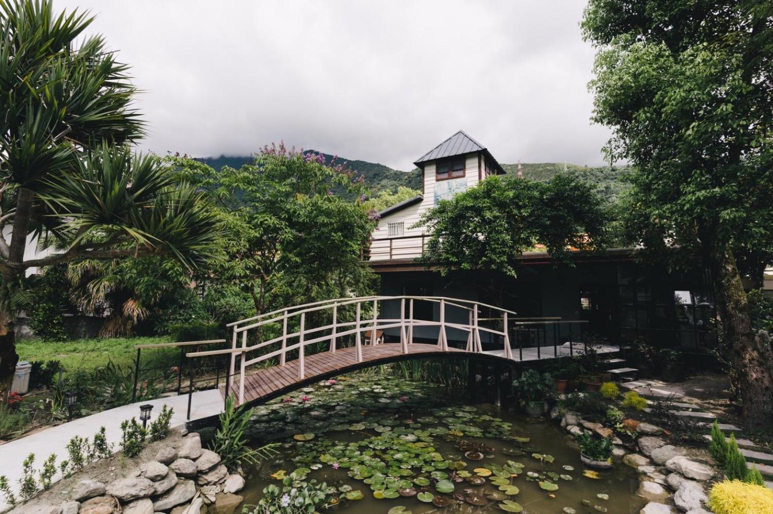 Monet Garden Coffee Farm view 5