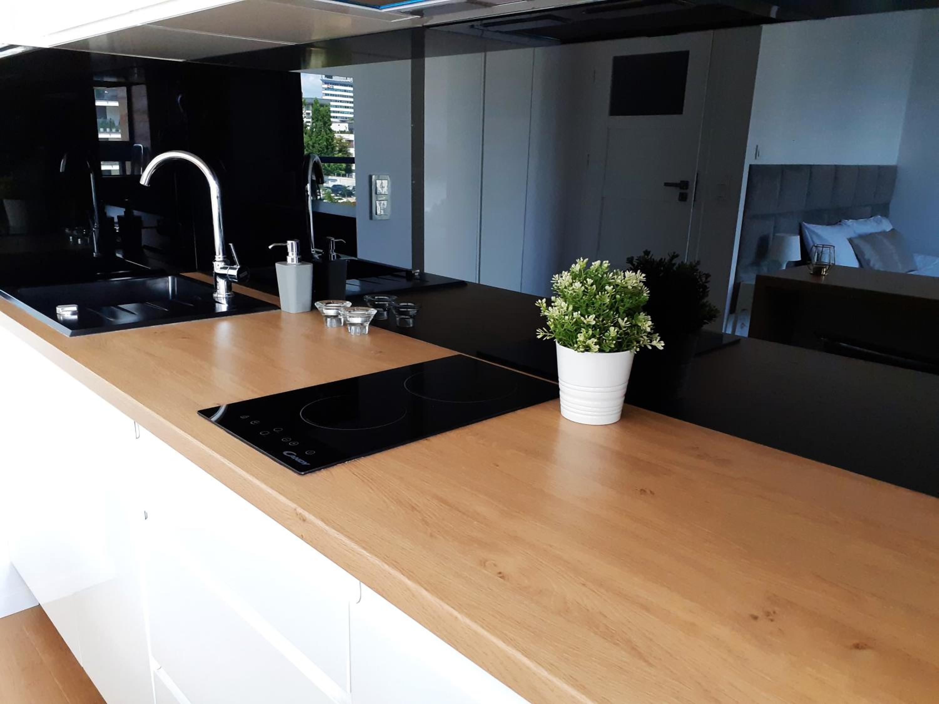 Vista Residence Premium view 5