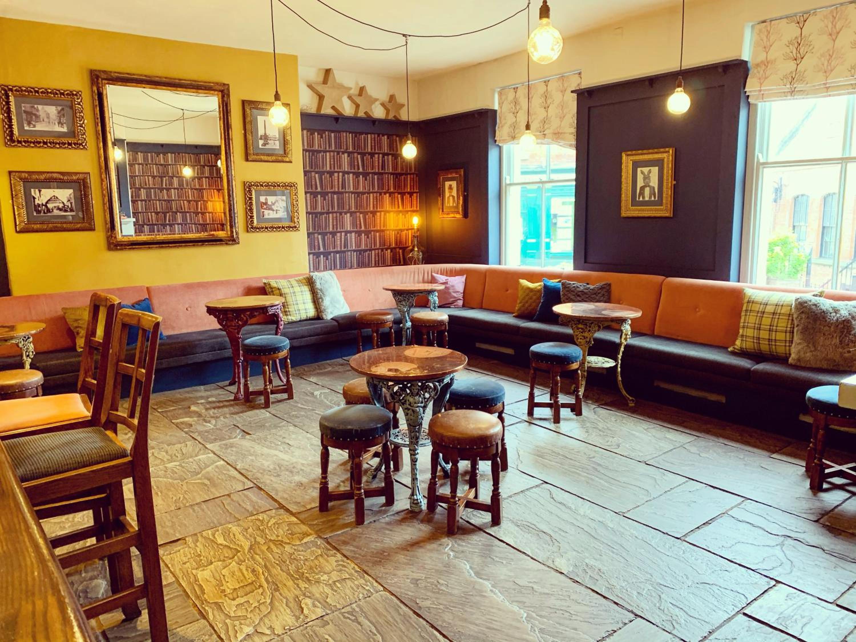 lounge