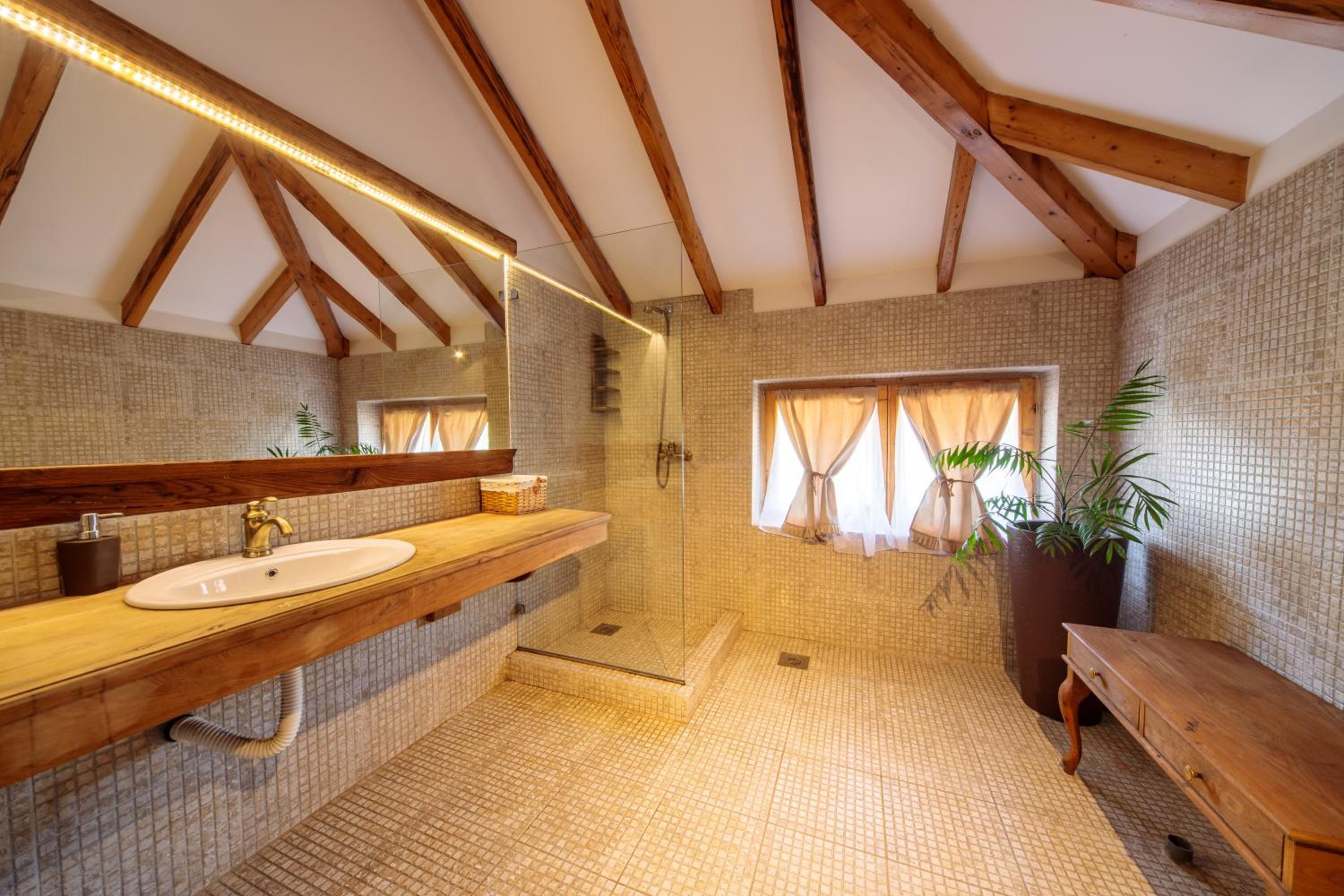 Woodland Resort