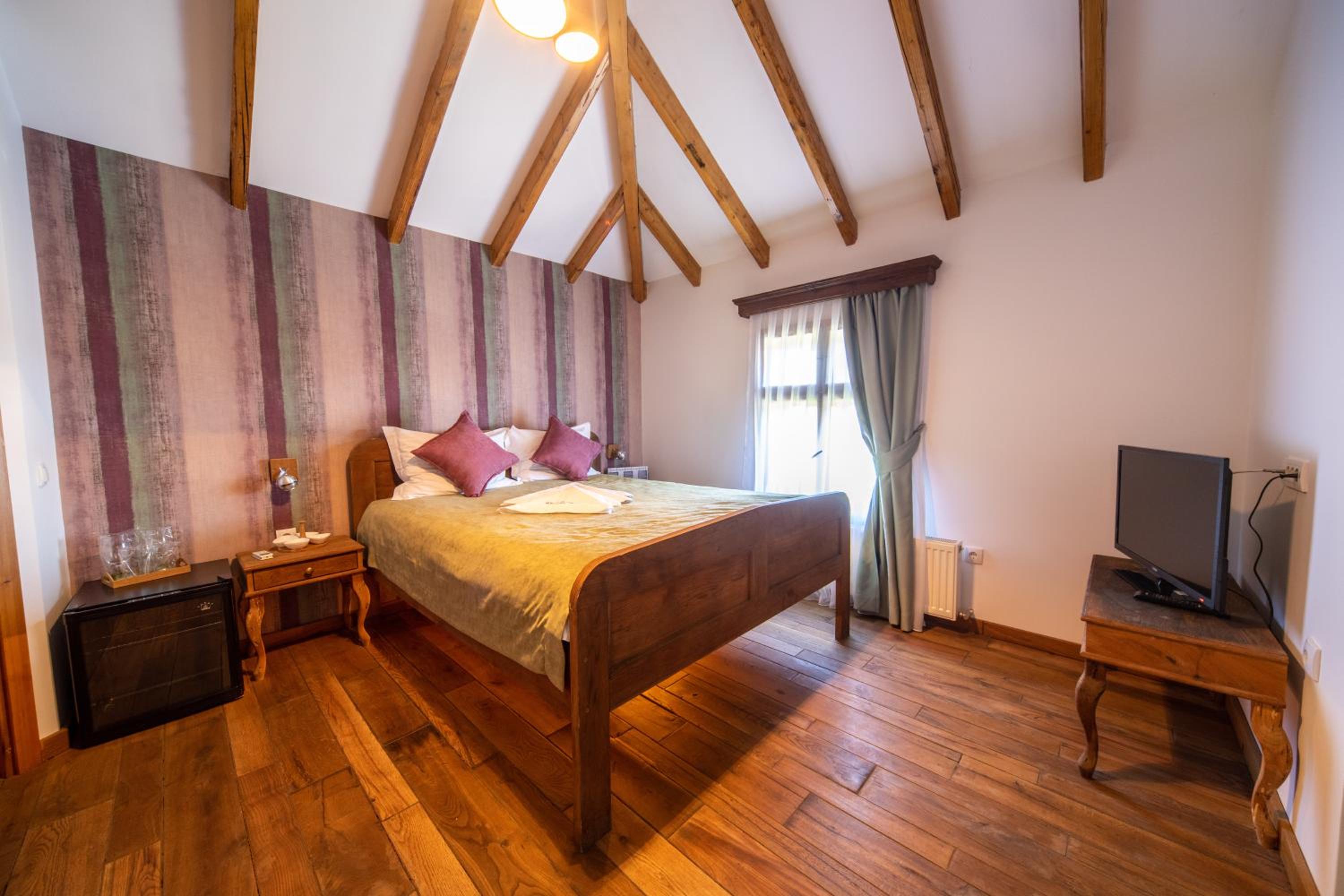 Woodland Resort