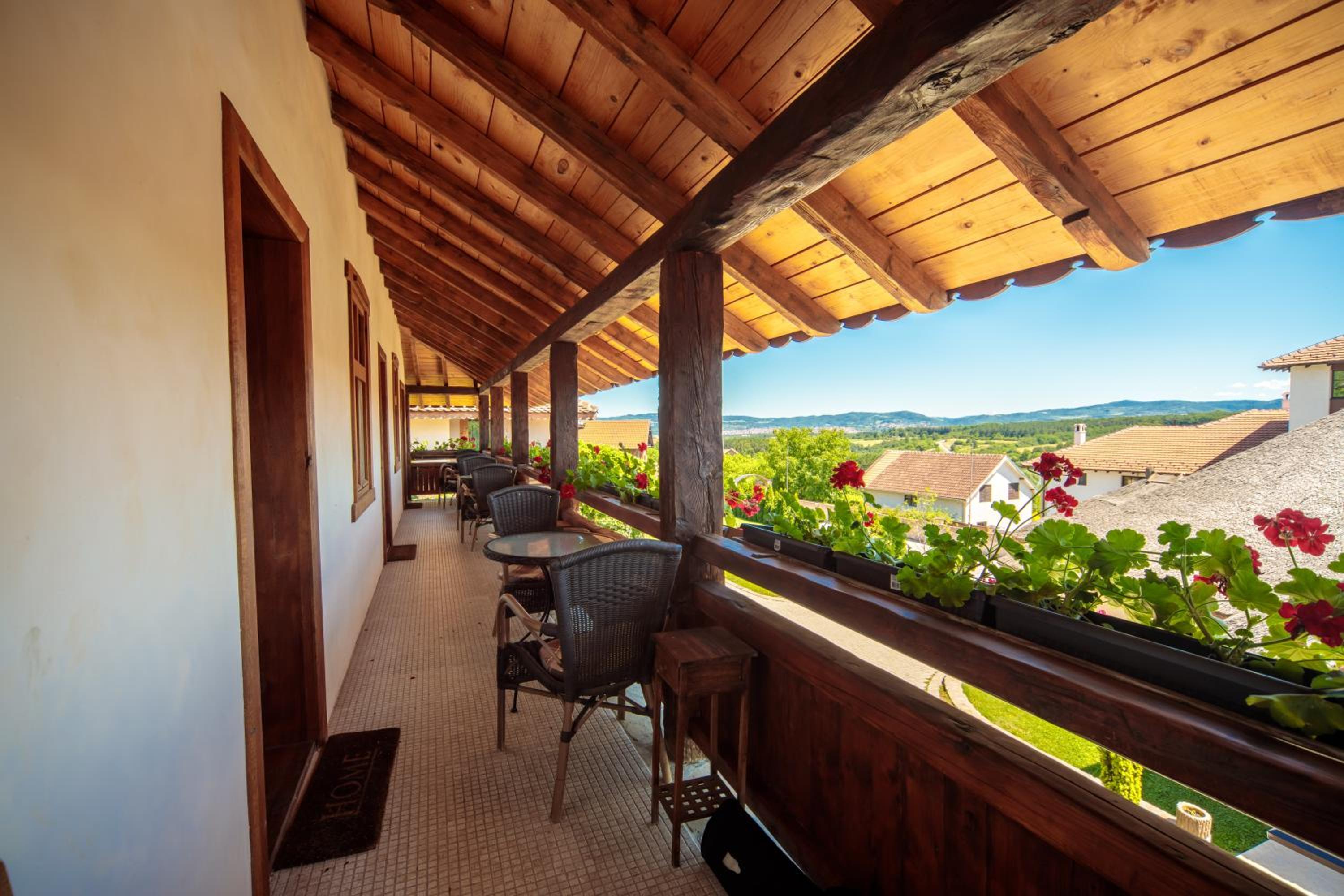 Woodland Resort
