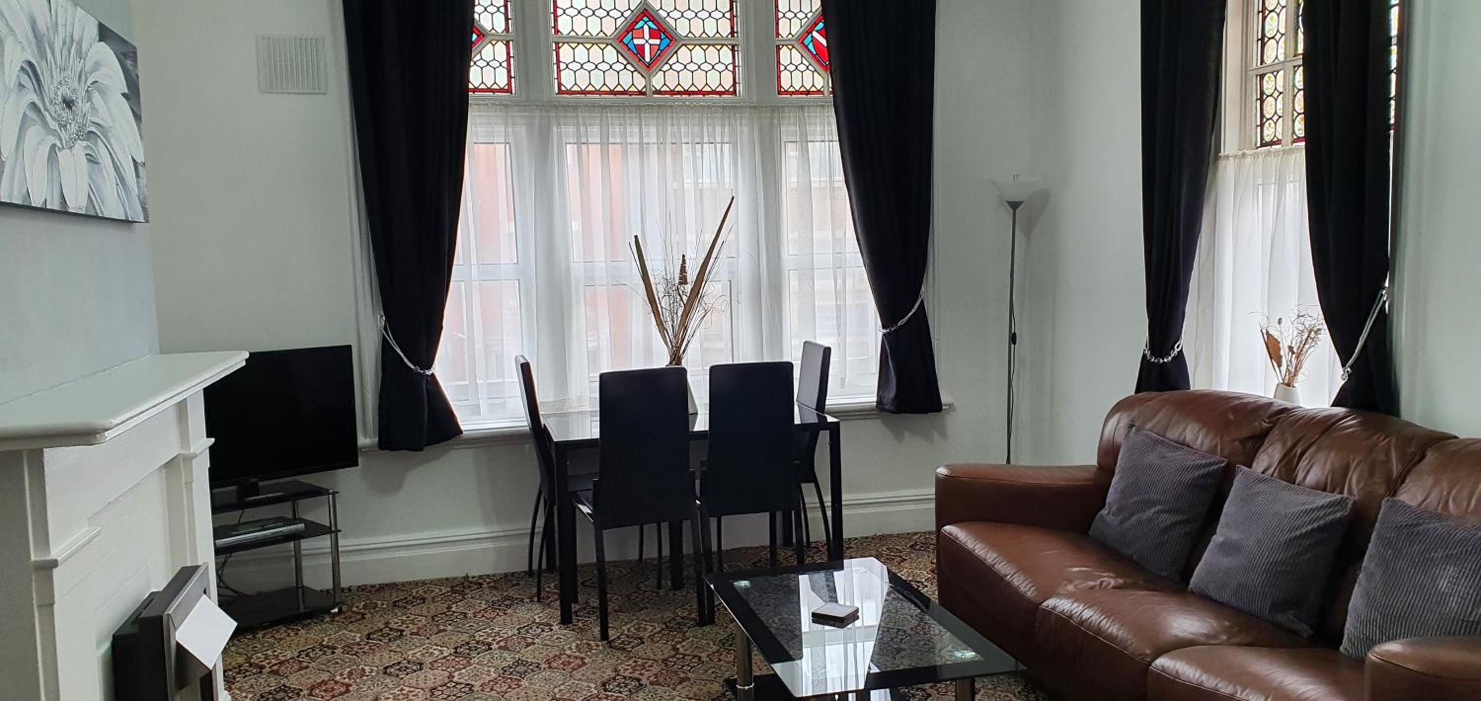 Norwyn Court Holiday Apartments