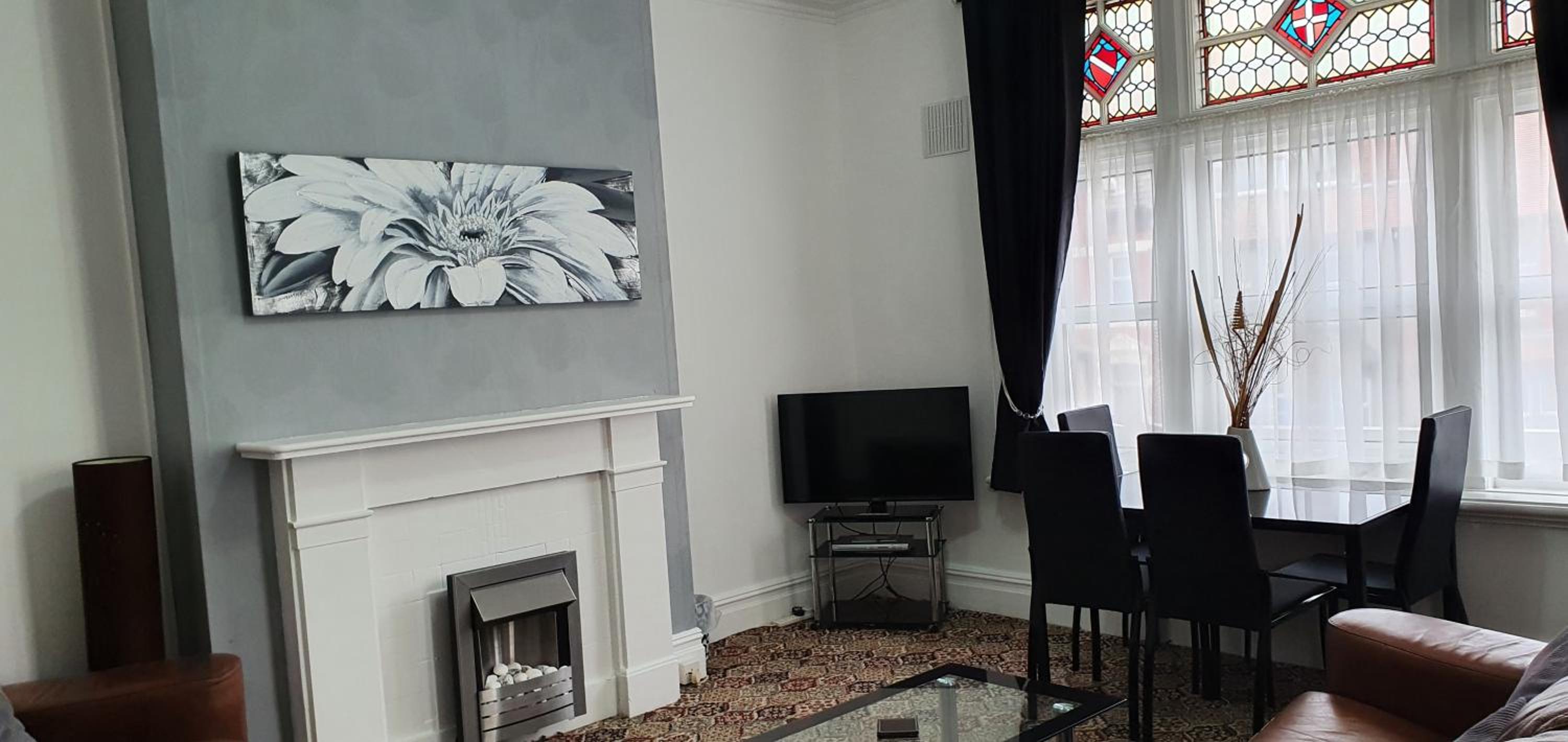 Norwyn Court Holiday Apartments