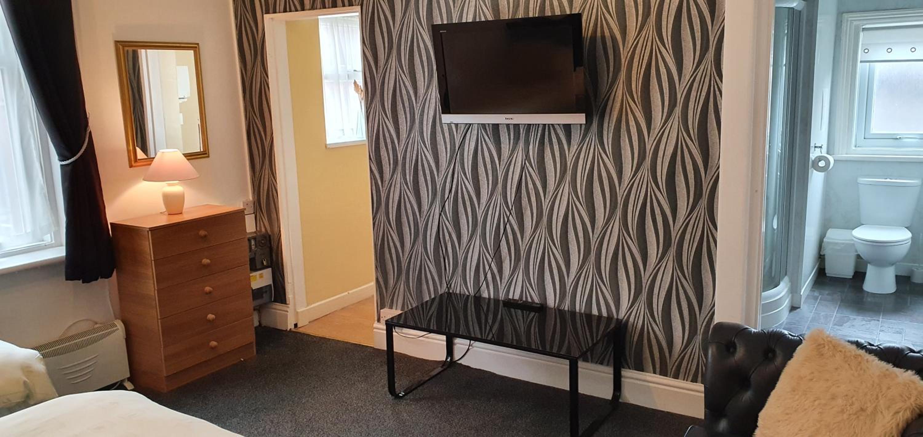 Norwyn Court Holiday Apartments