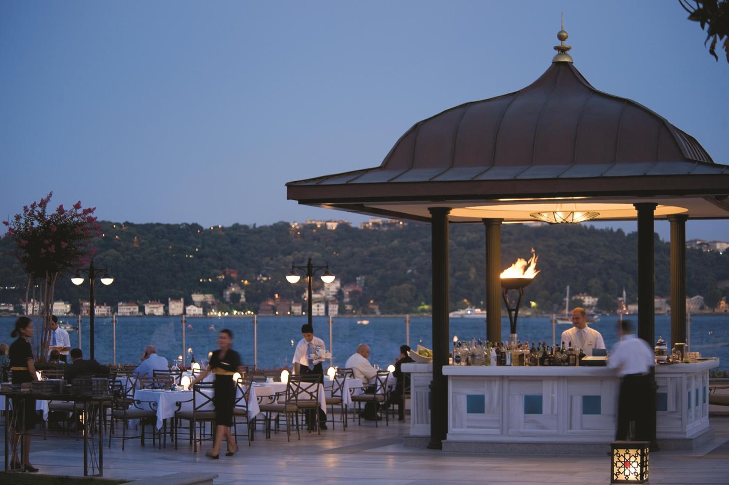 Four Seasons Hotel Istanbul at the Bosphorus - Image 10