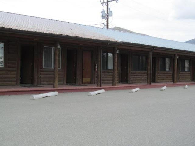 High Country Motel - Property Image 19
