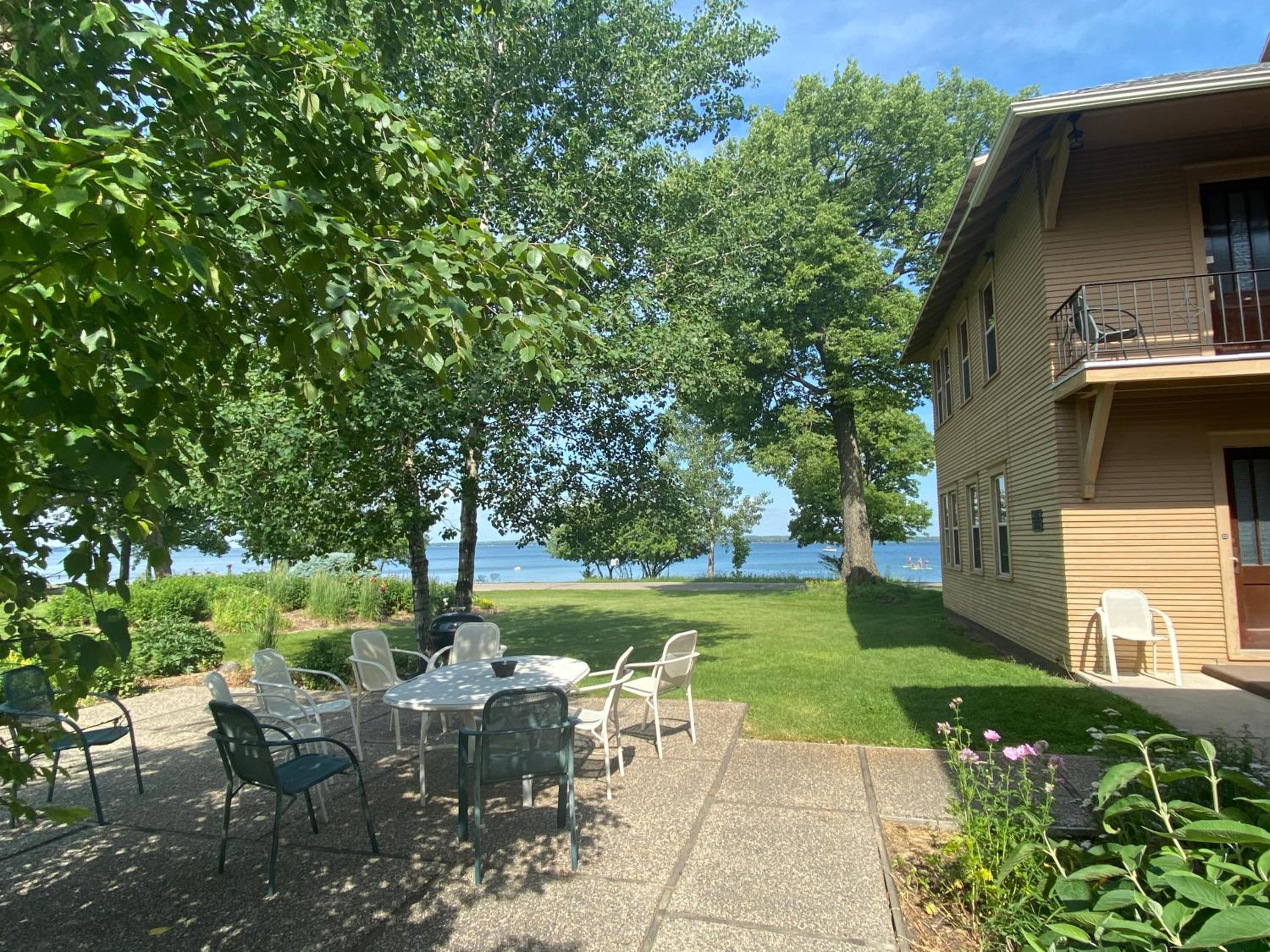 Peters Sunset Beach Resort and Golf