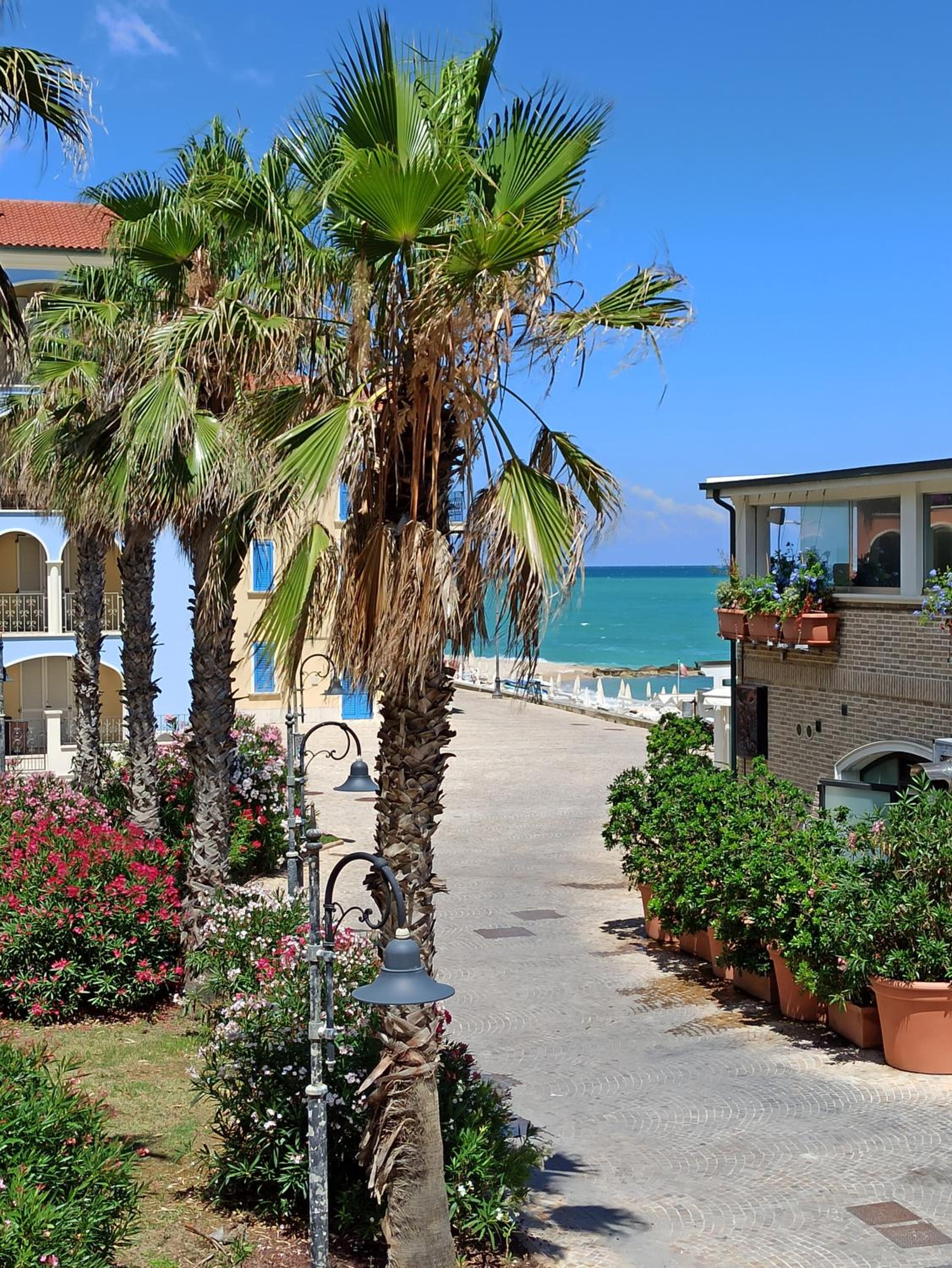 aMare il mare view 2