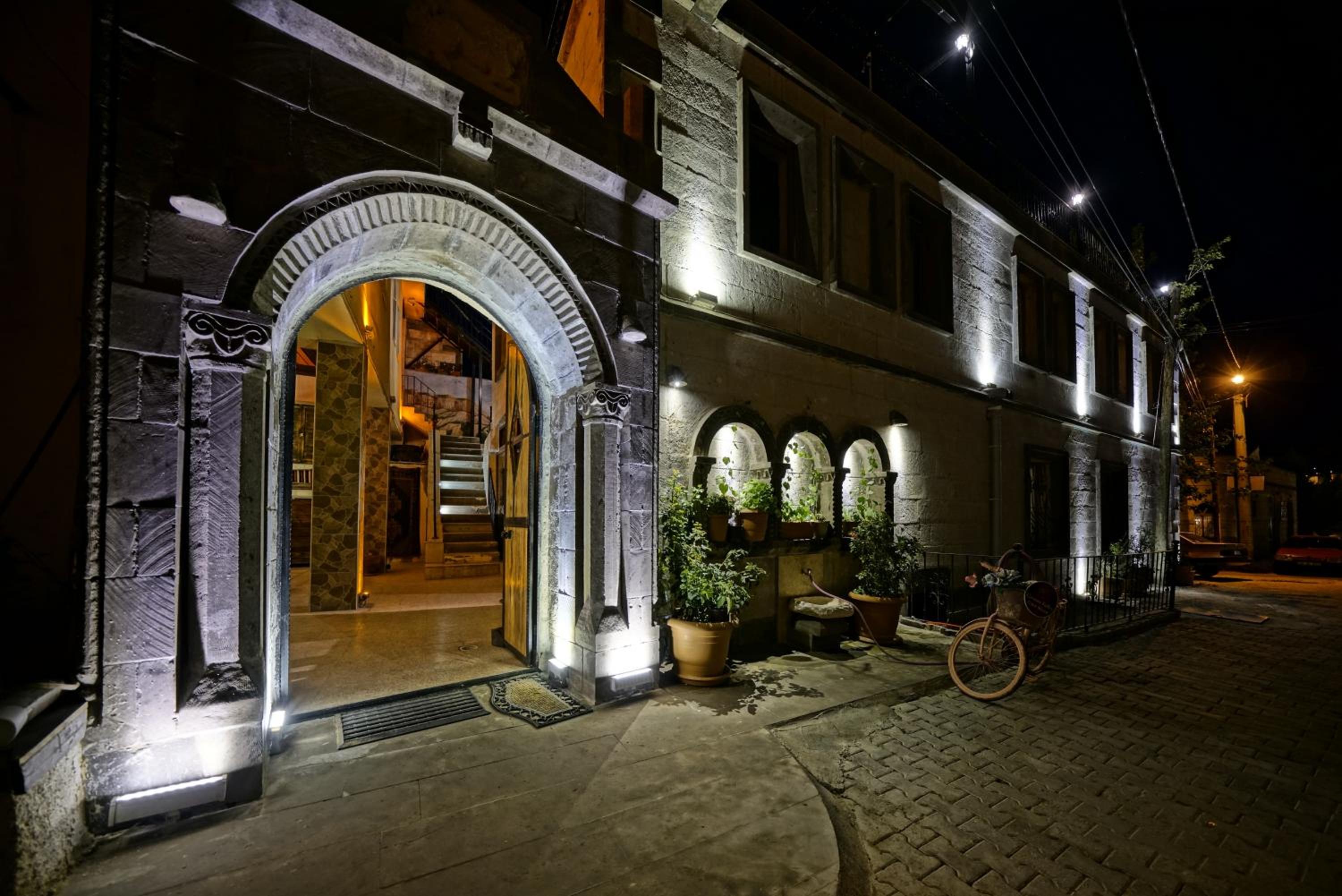 Goreme Valley Cave House becomes Goreme Valley Mağara Evi. - Image 83