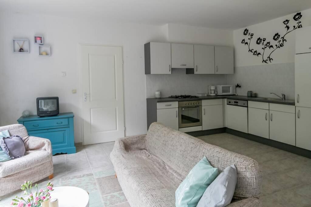 Knus tuin-appartement vlakbij Nijmegen voor 2 personen view 5