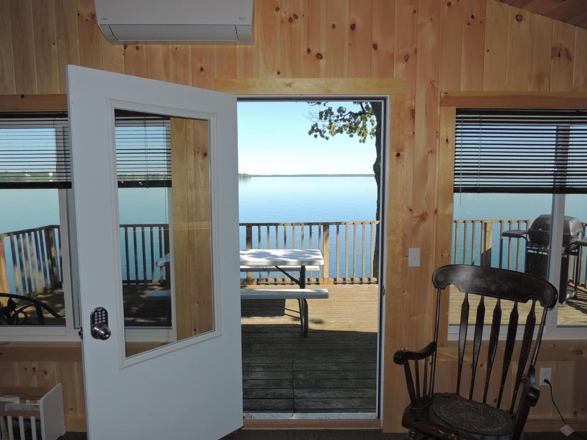 Angel Rock Waterfront Cottages