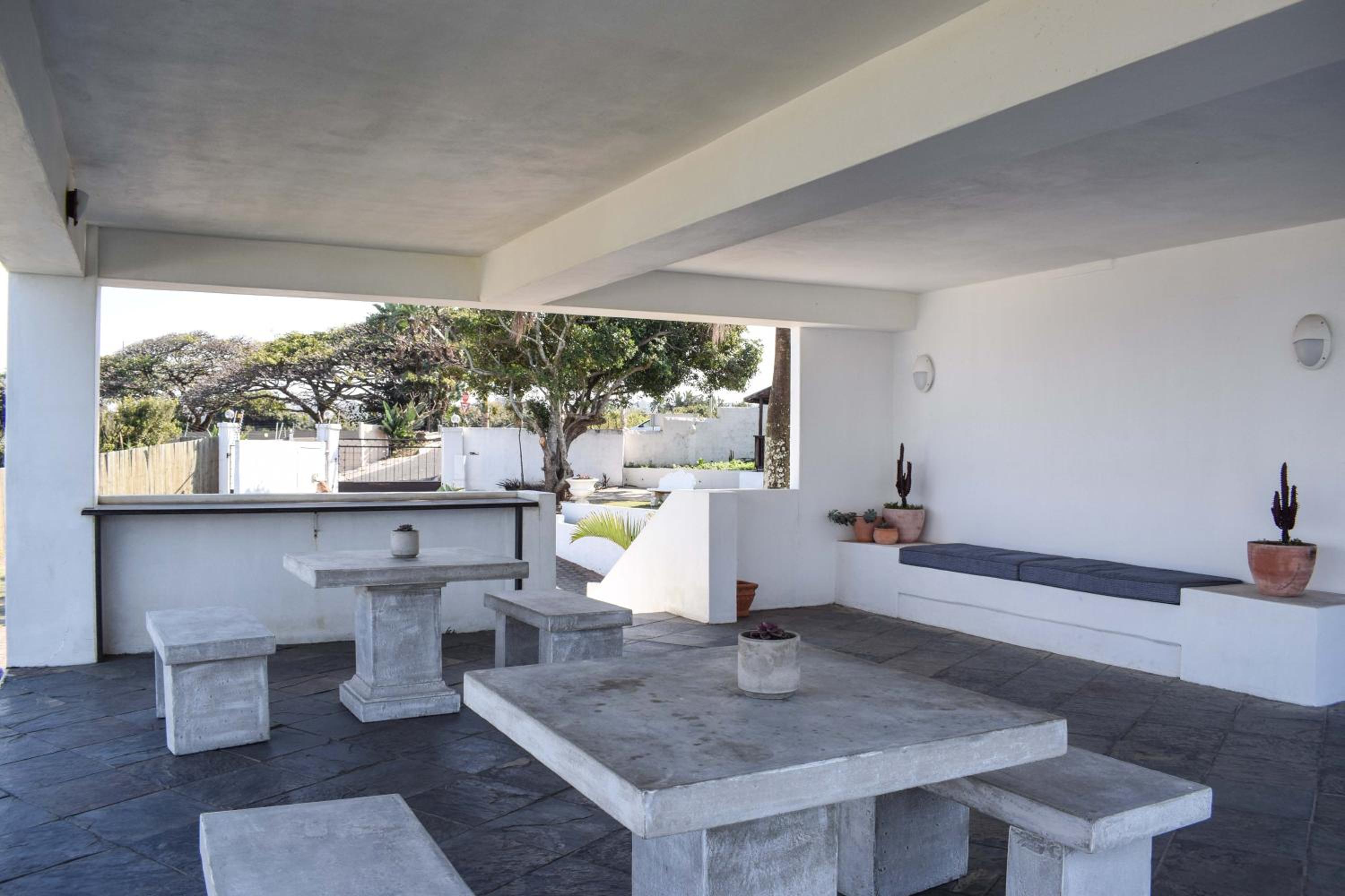 Santorini Guesthouse view 2