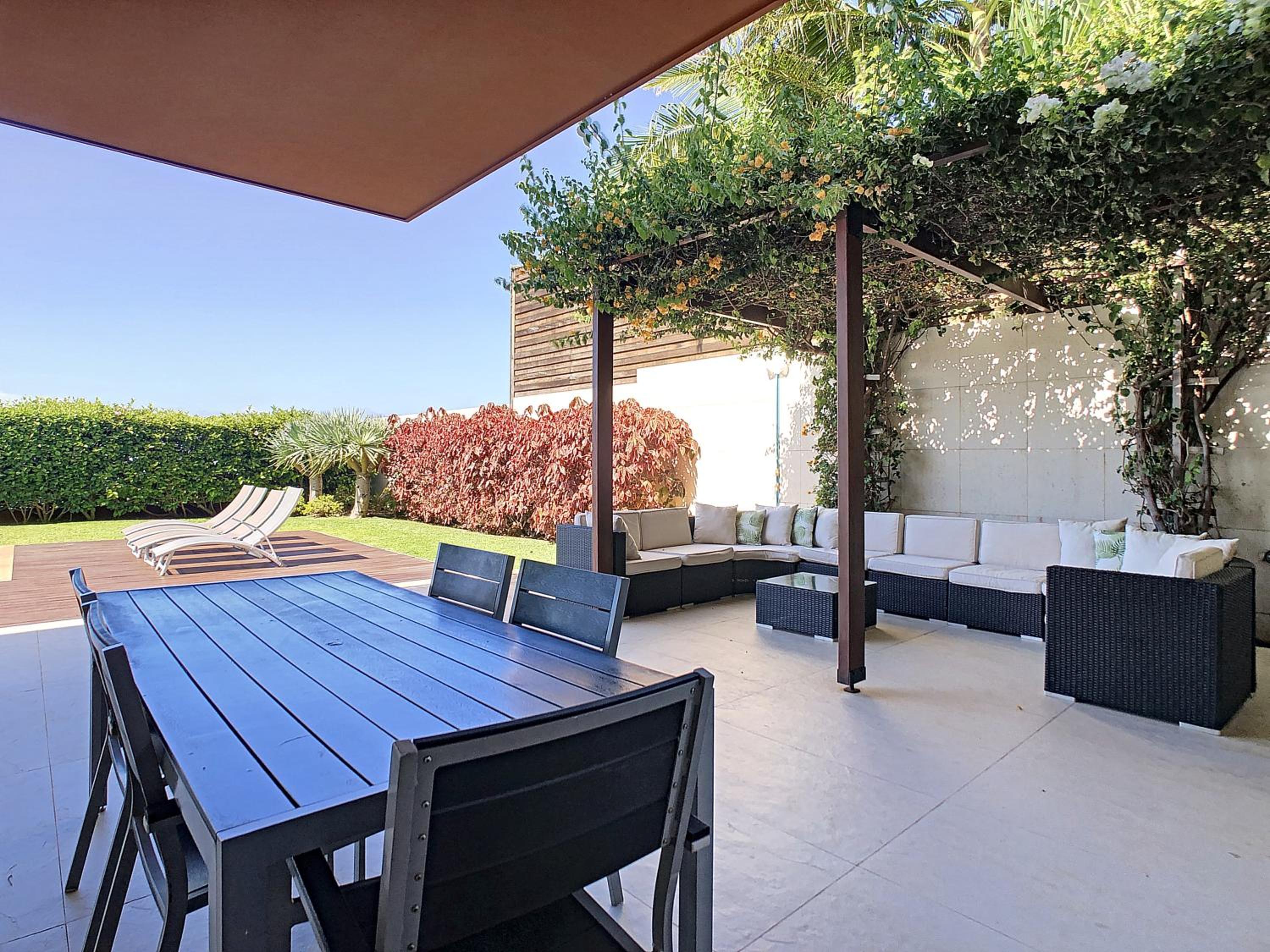 Villa Vitoria - by LovelyStay