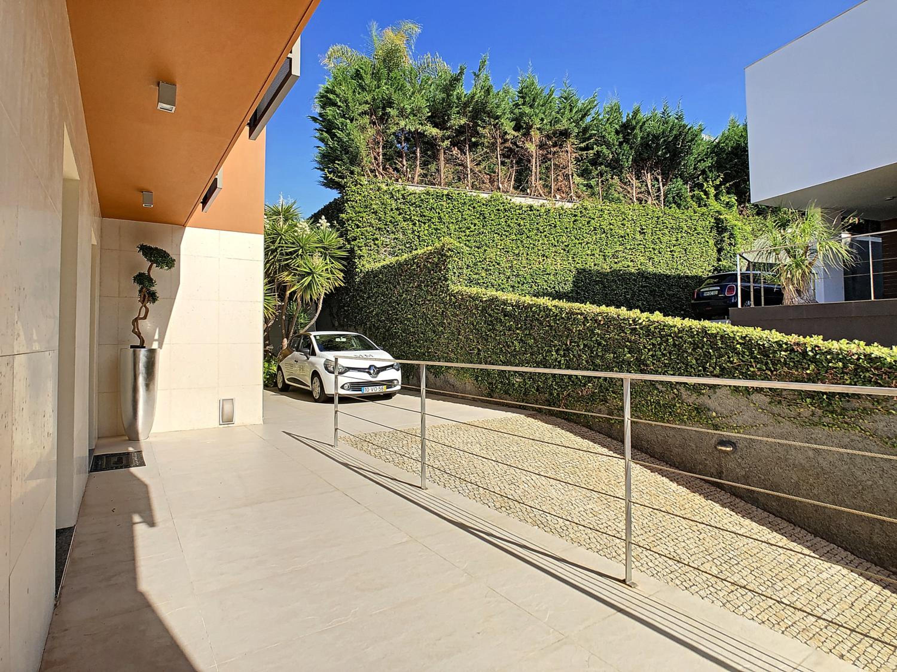 Villa Vitoria - by LovelyStay
