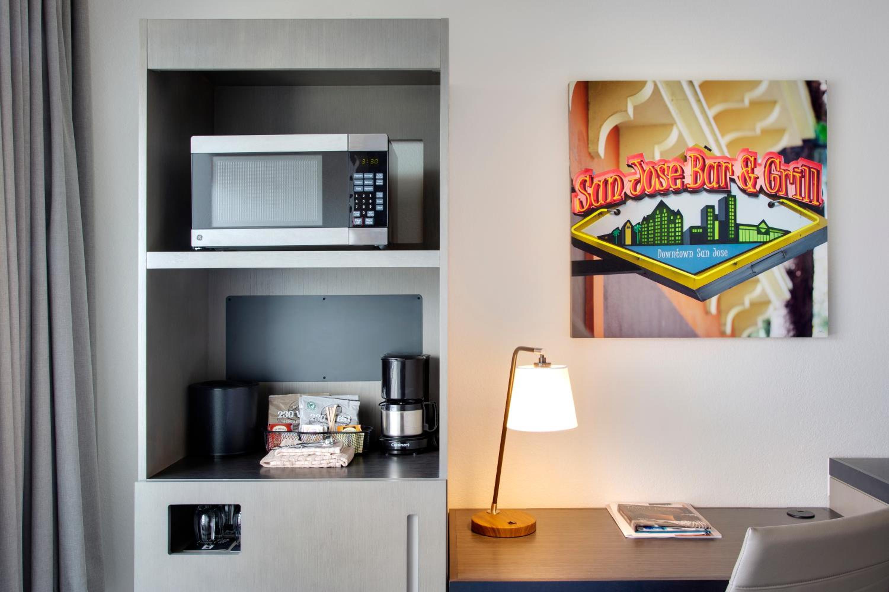 San Jose Vacations - Hyatt House San Jose-Silicon Valley - Property Image 3