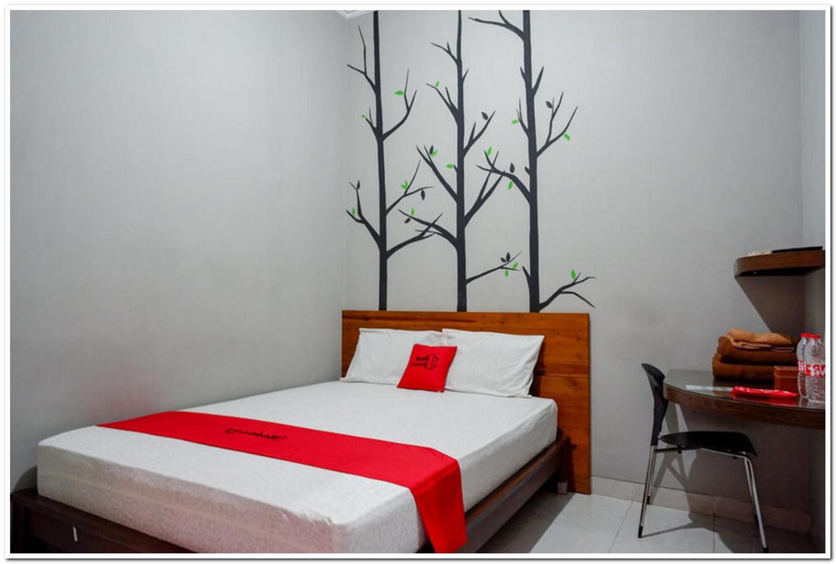 RedDoorz near Jogja Expo Center 2