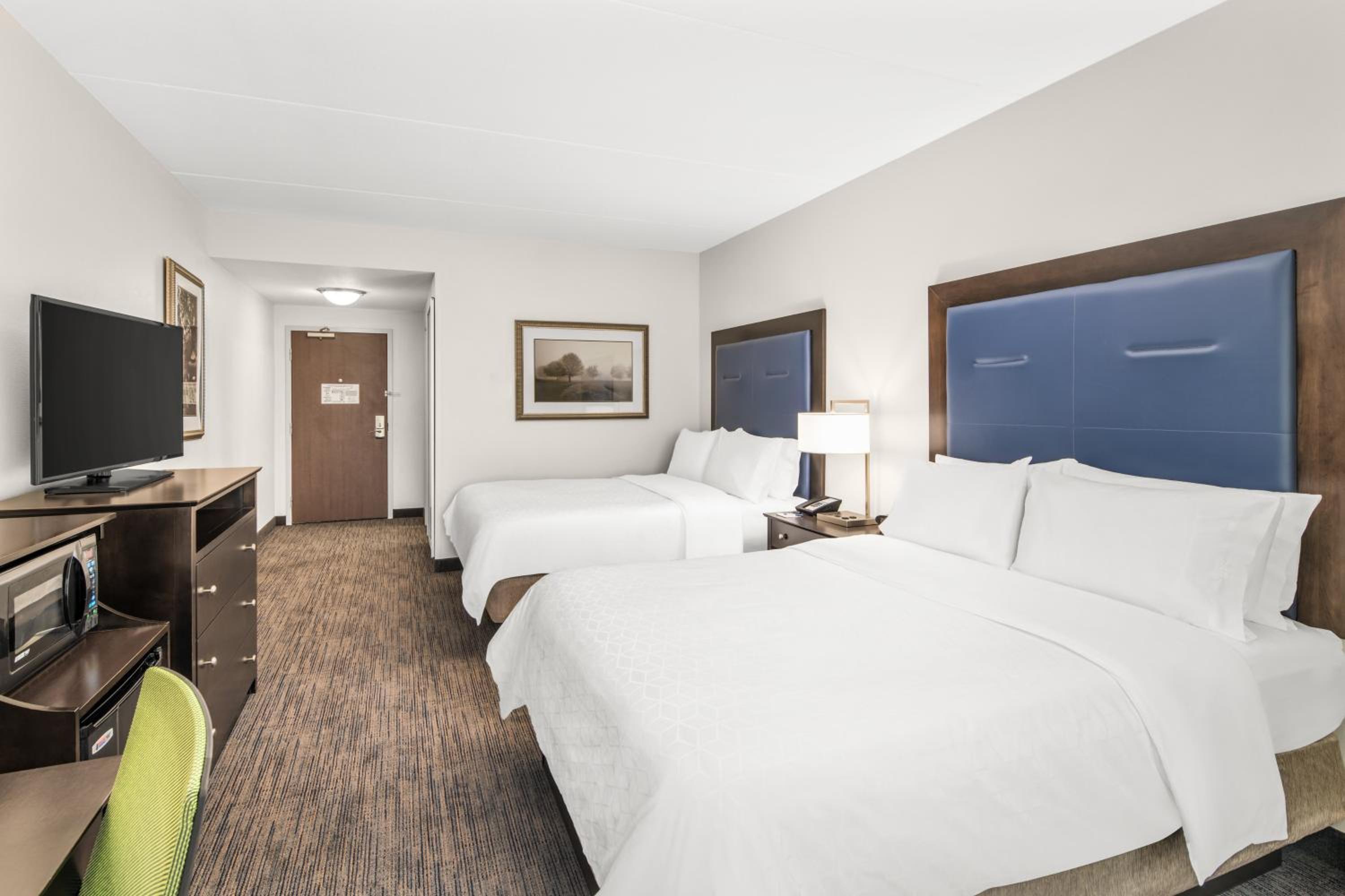 Newark Vacations - Holiday Inn Express  Suites Wilmington-Newark, an IHG Hotel - Property Image 3