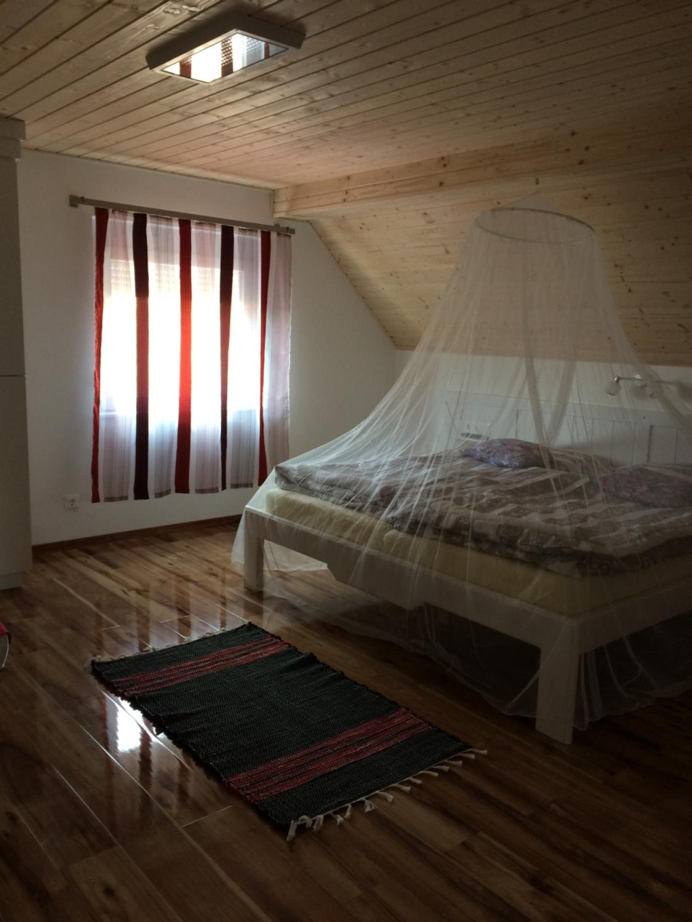 Bella Badacsony Apartmanház view 5