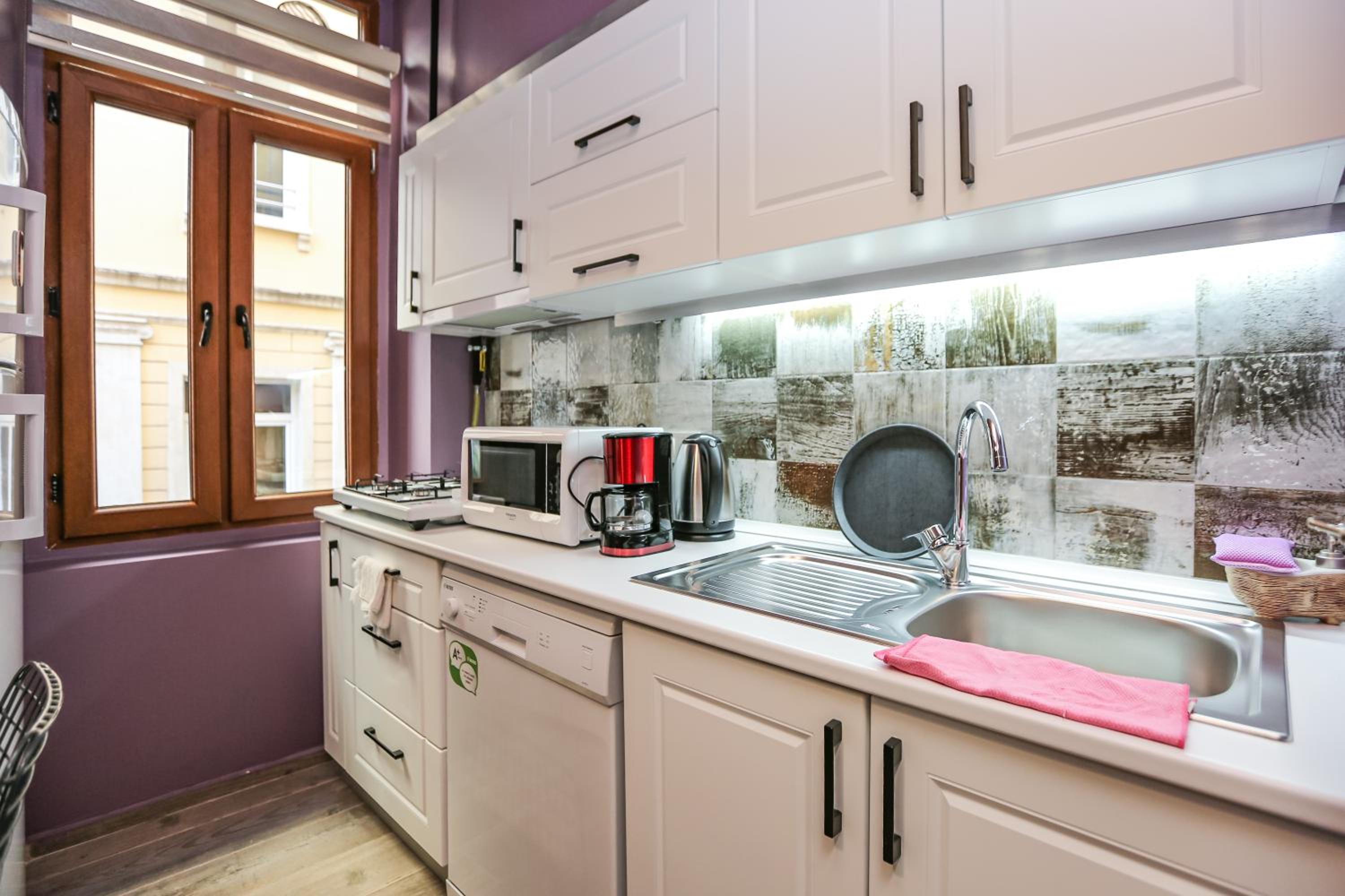 No 8 Galata - Image 37