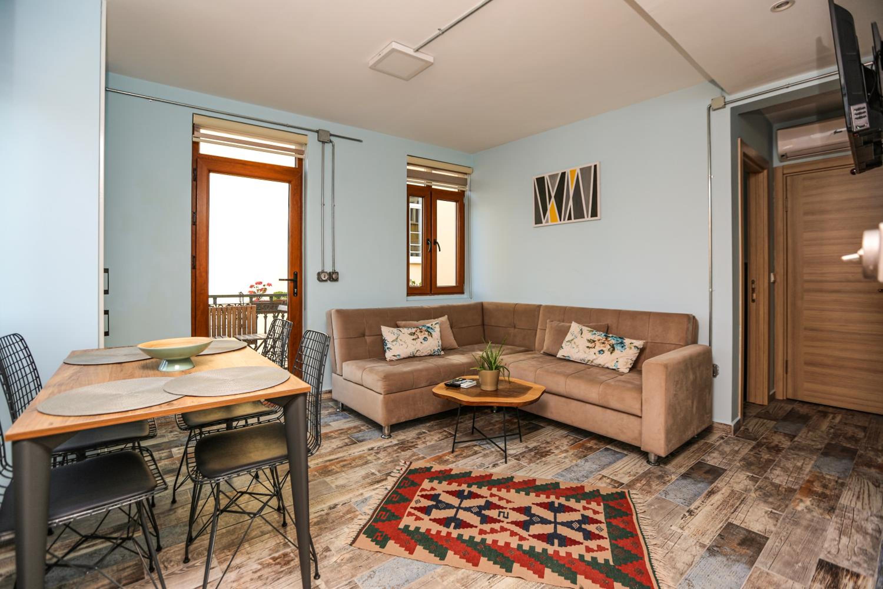 No 8 Galata - Image 62