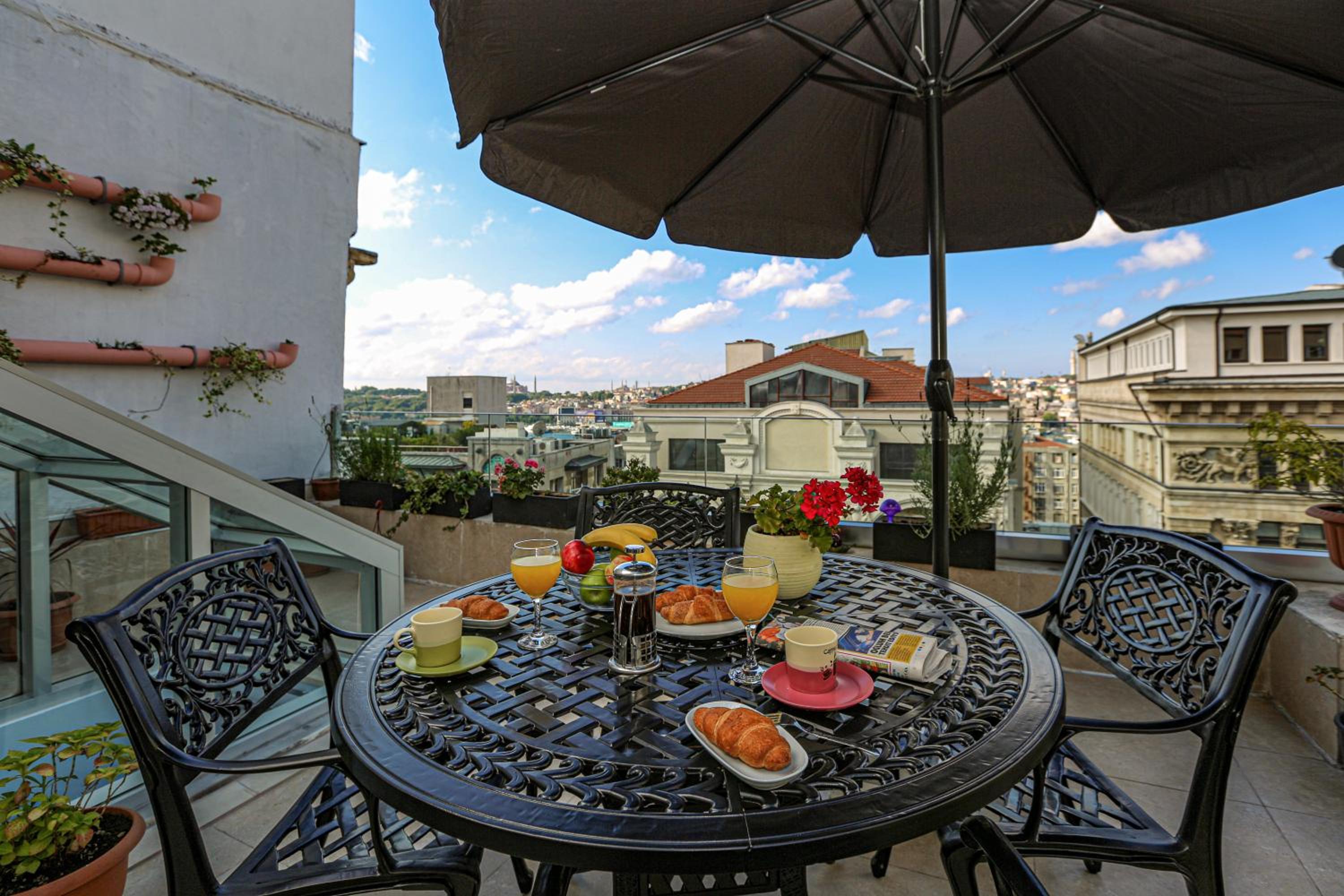 No 8 Galata - Image 29