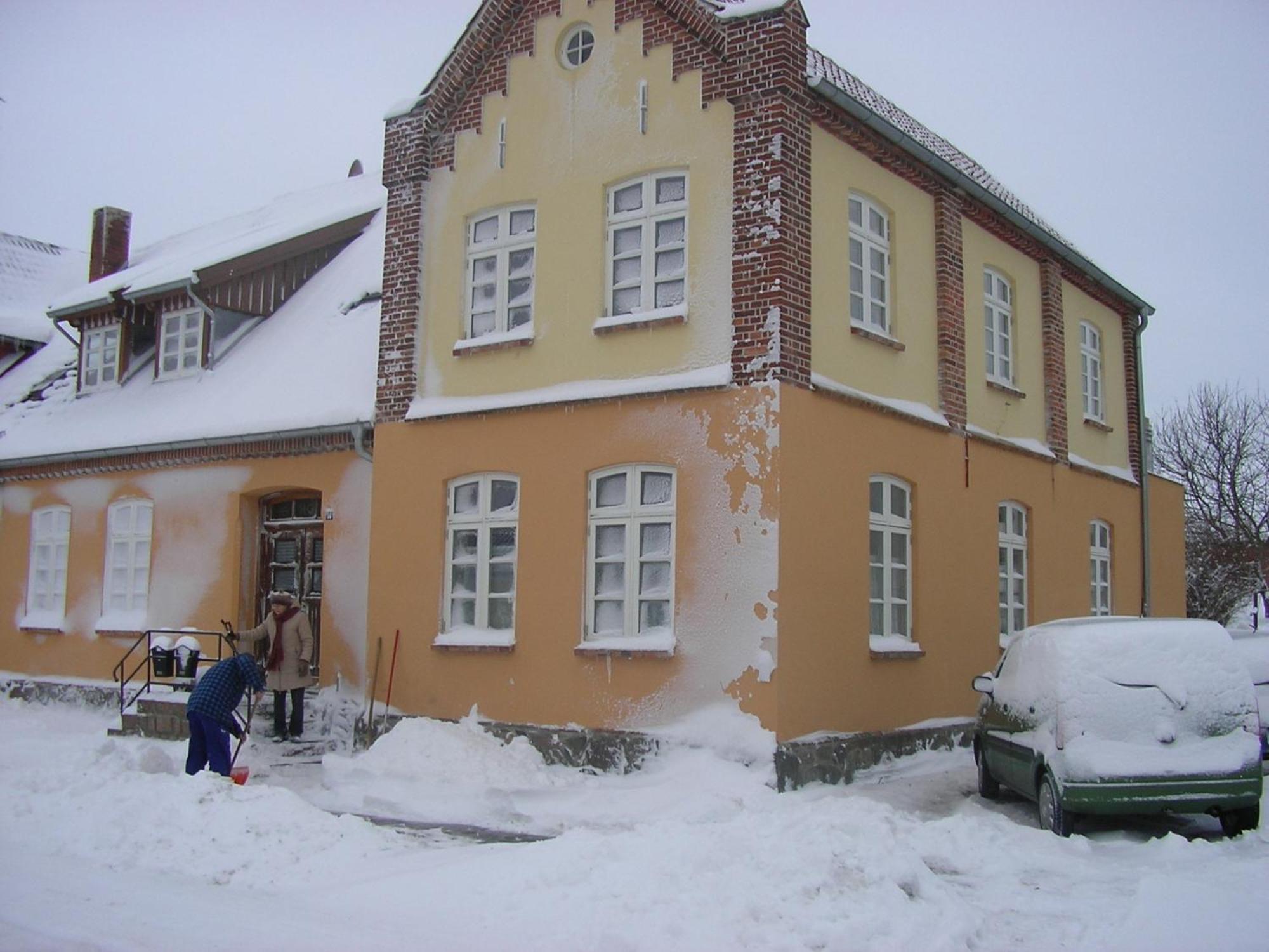 Photo 33
