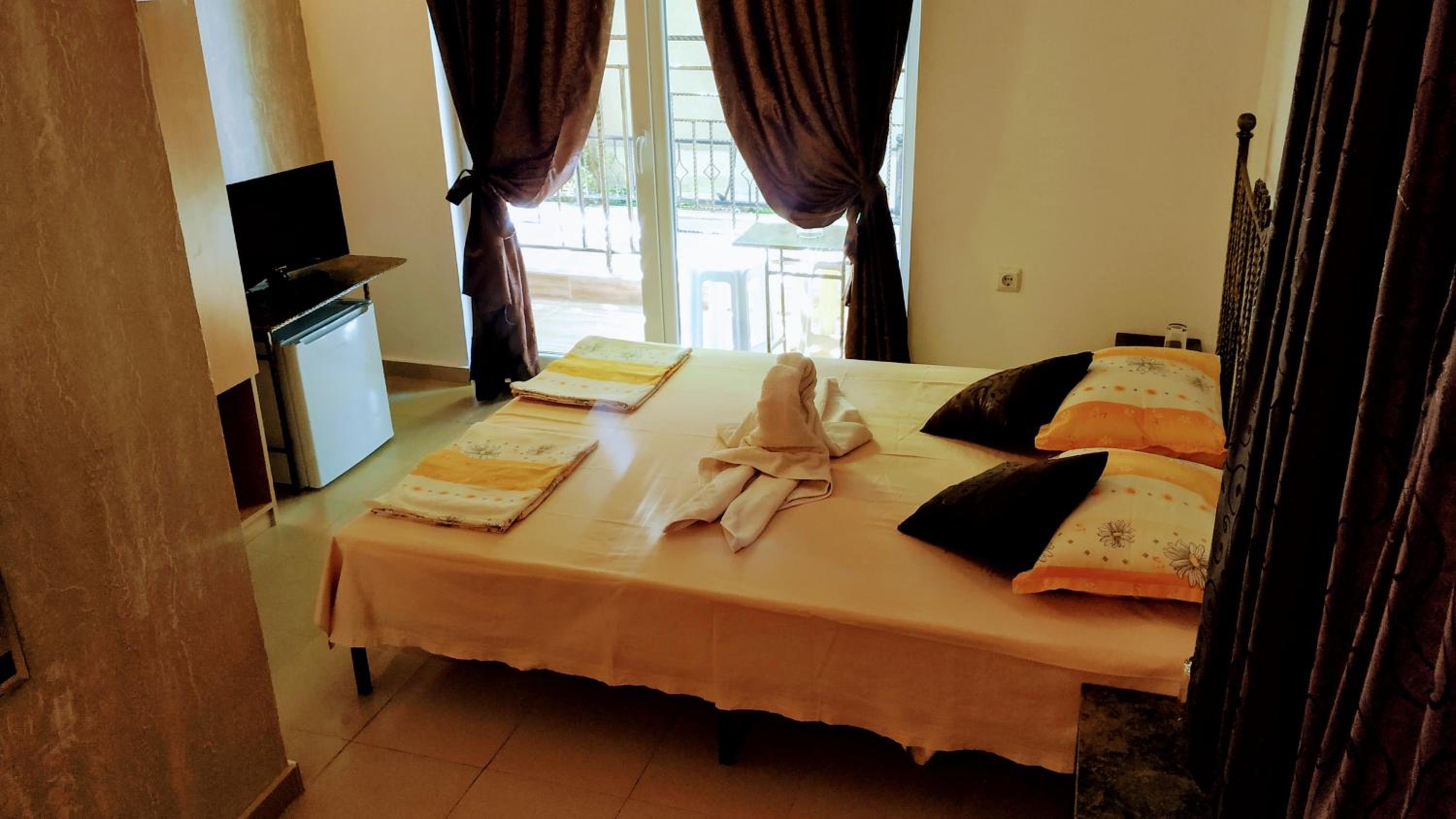 Dracena Guesthouse
