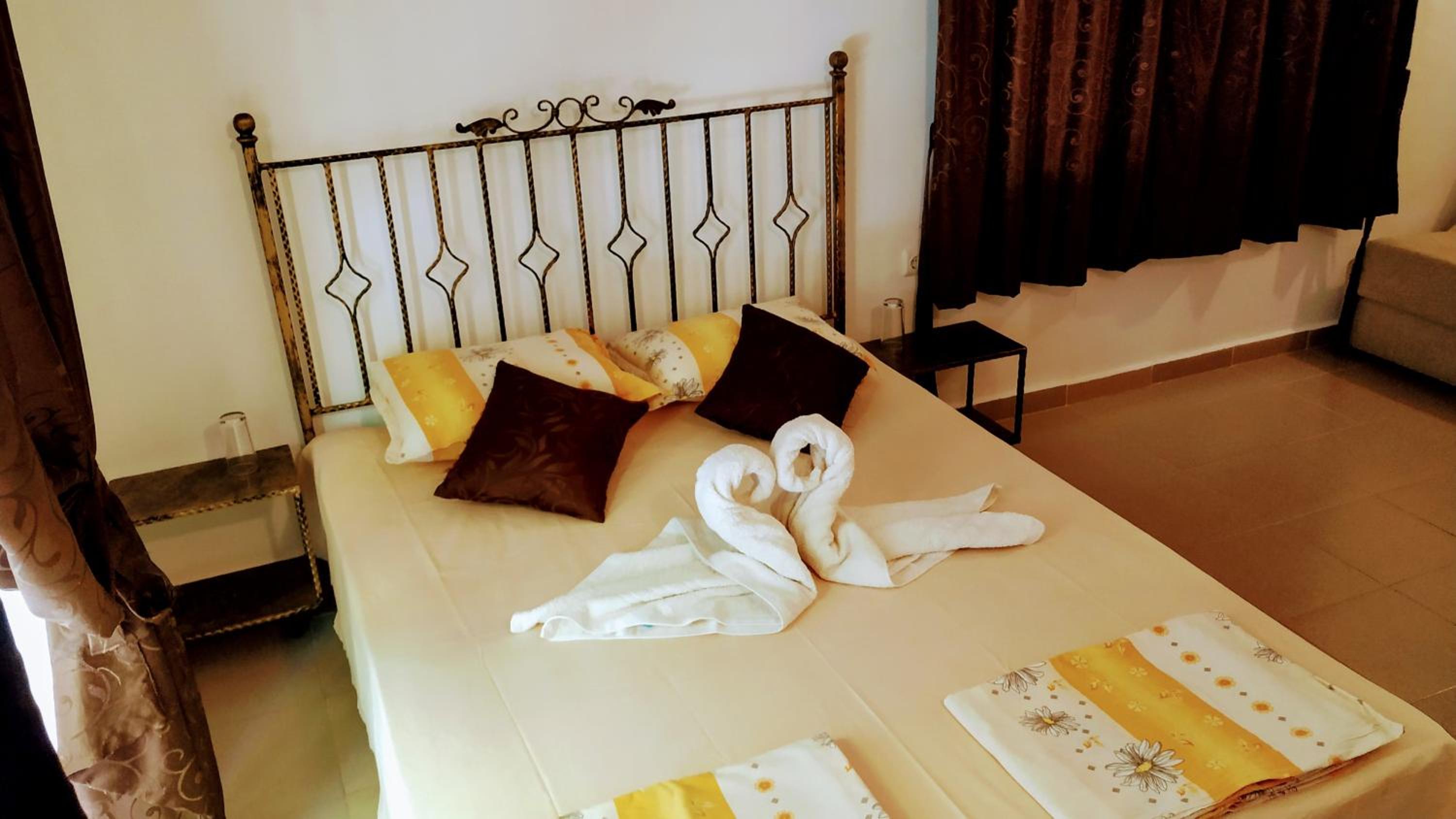 Dracena Guesthouse