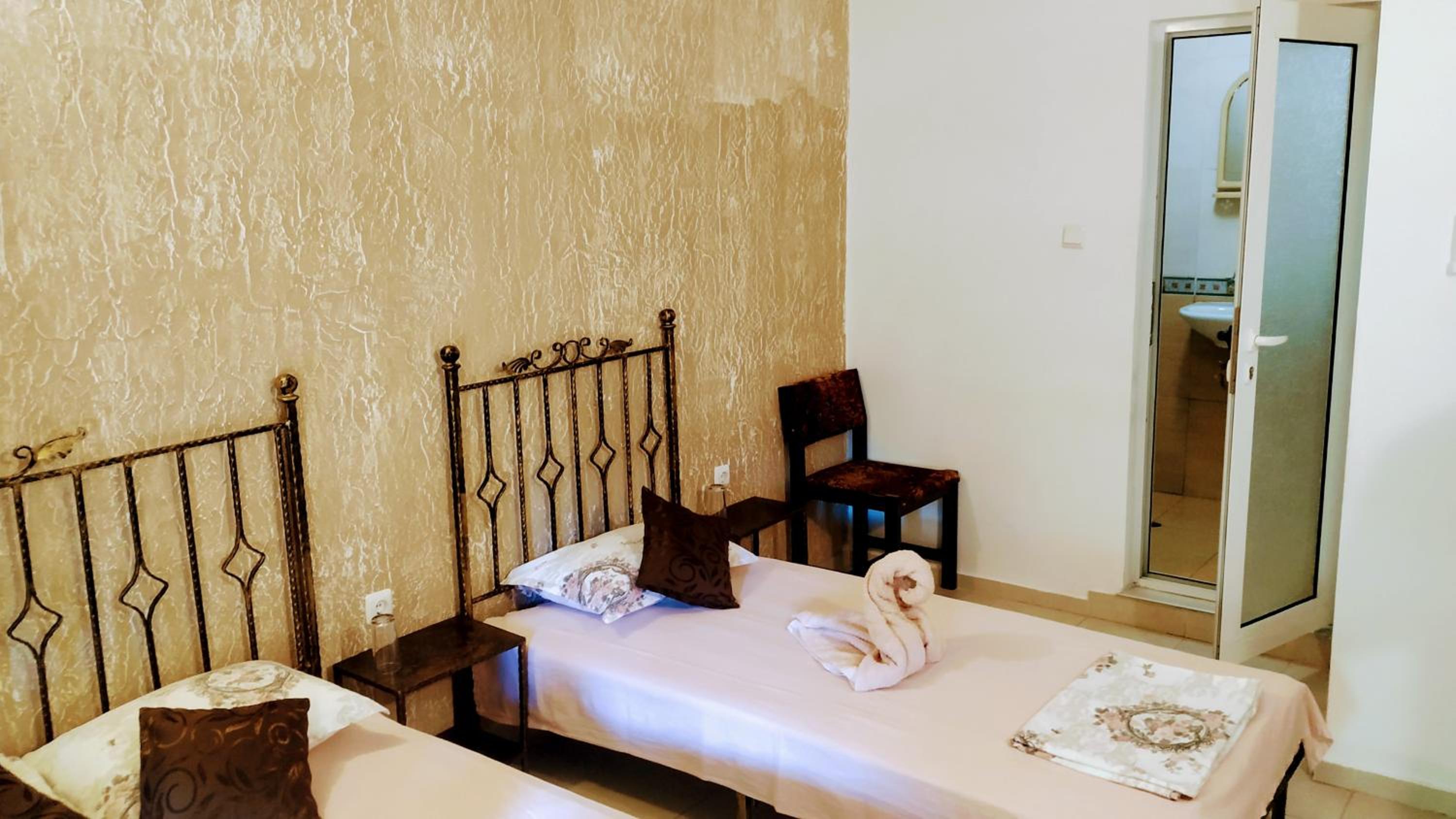 Dracena Guesthouse
