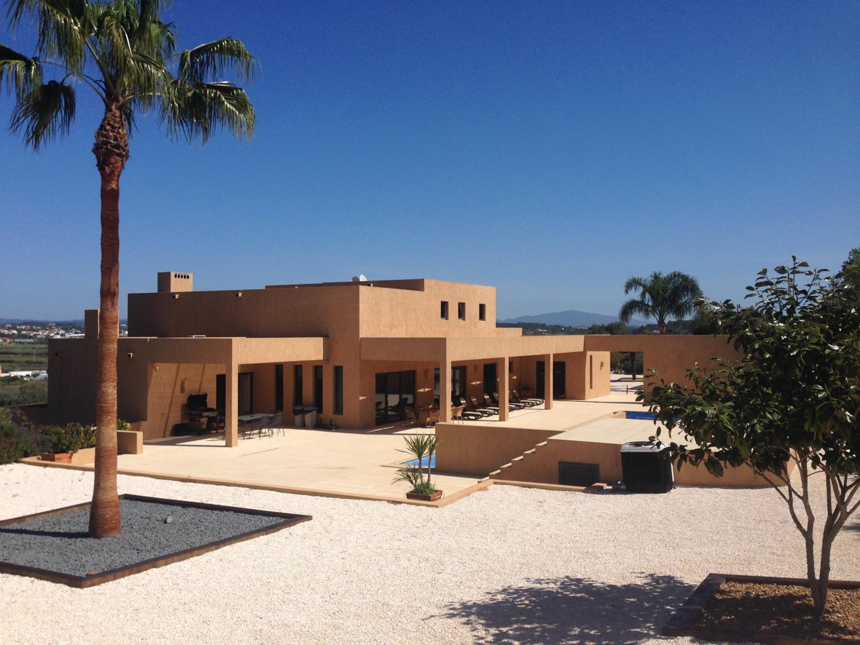 Hotel Villa Casa Santana - Heated Pool - Image 1