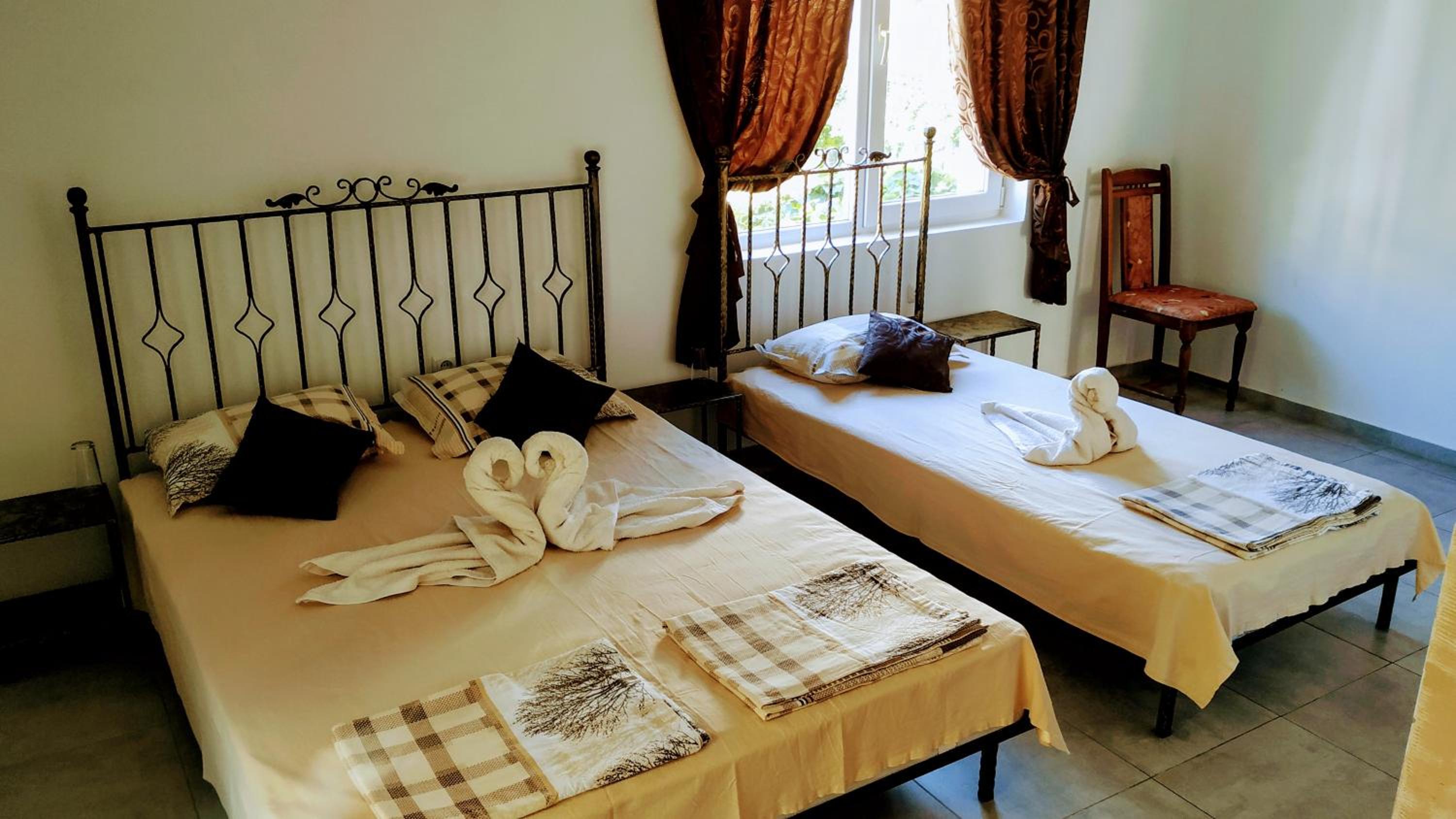Dracena Guesthouse