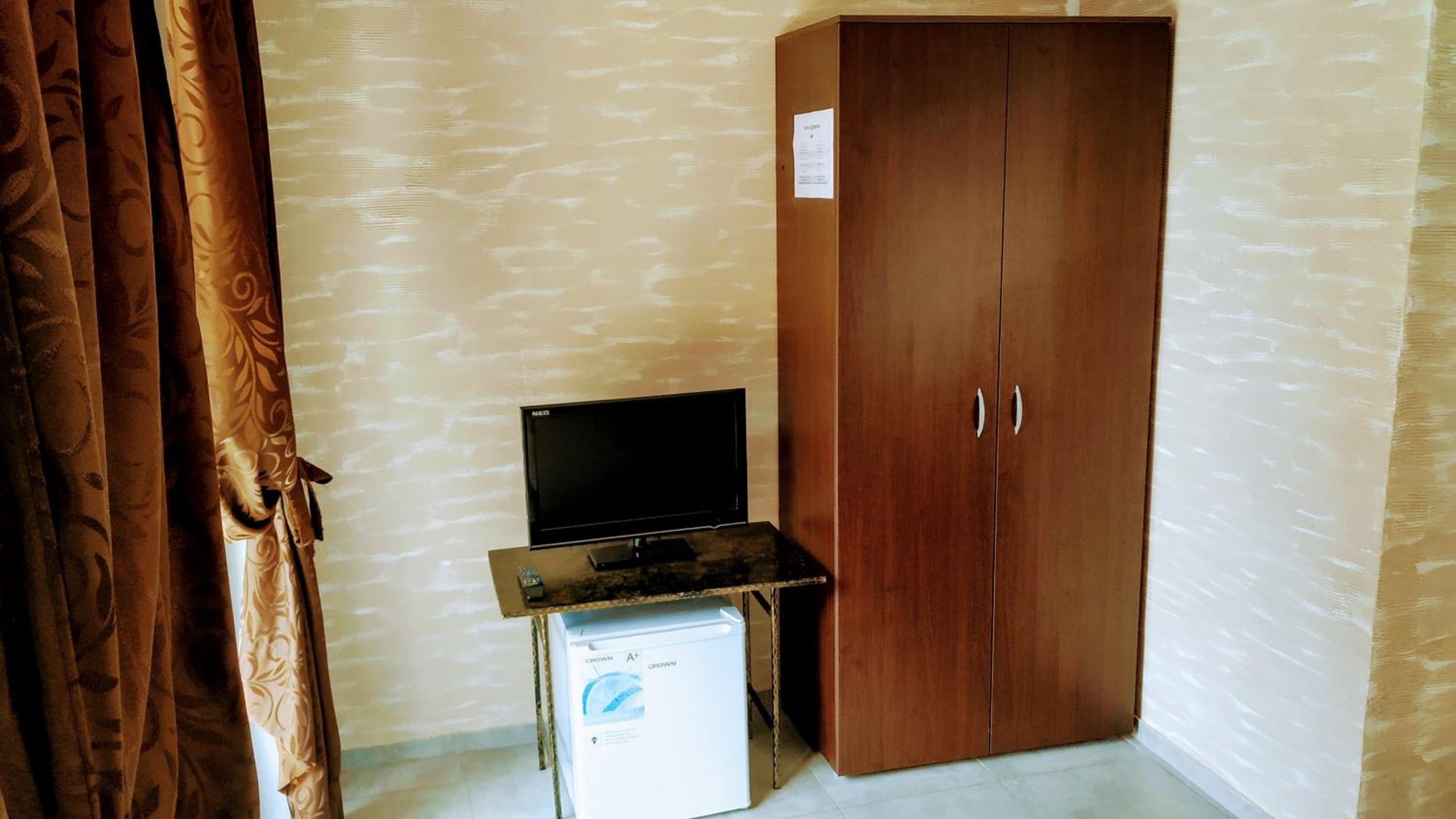 Dracena Guesthouse