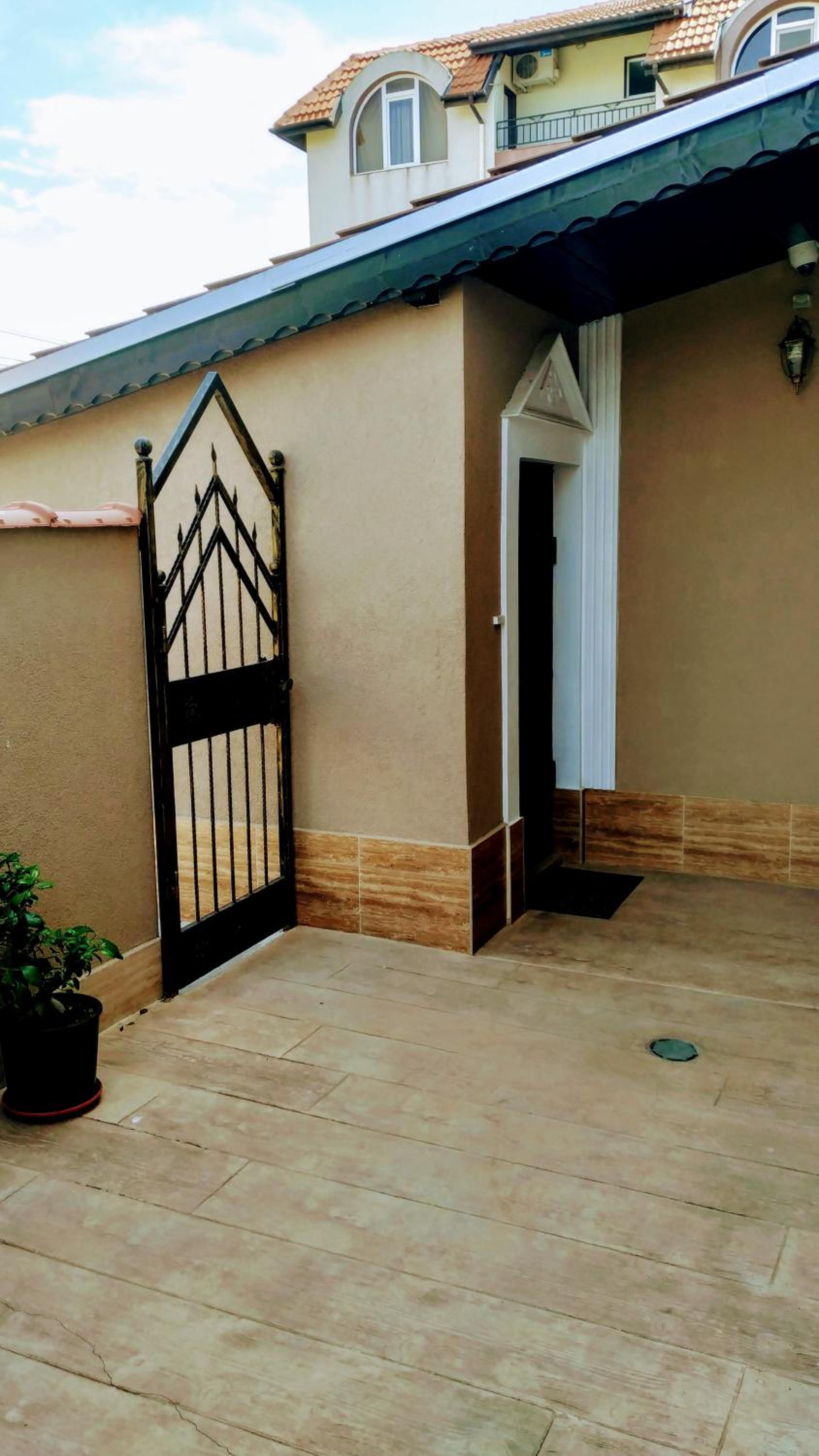 Dracena Guesthouse