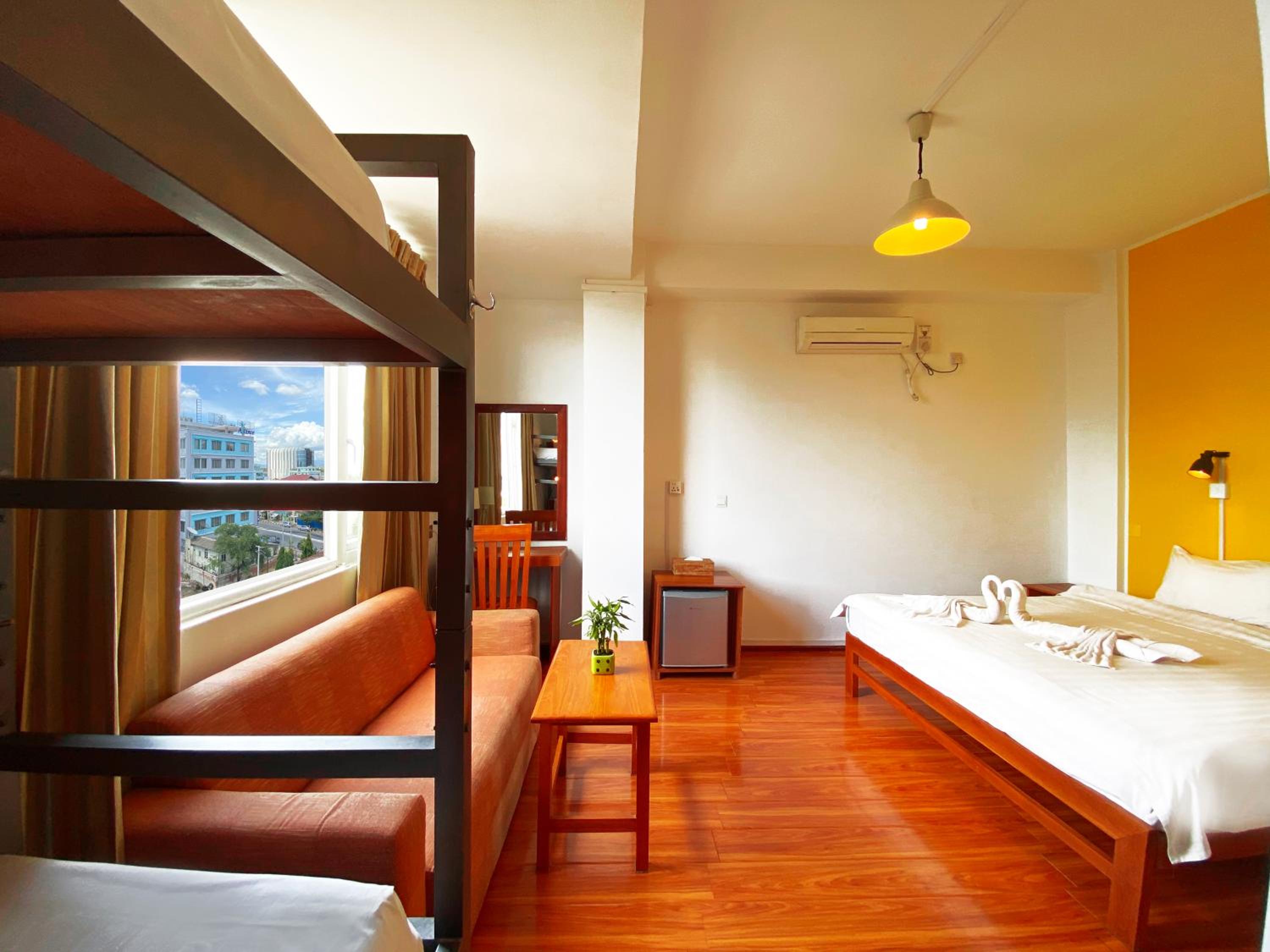Ostello Bello Mandalay view 4