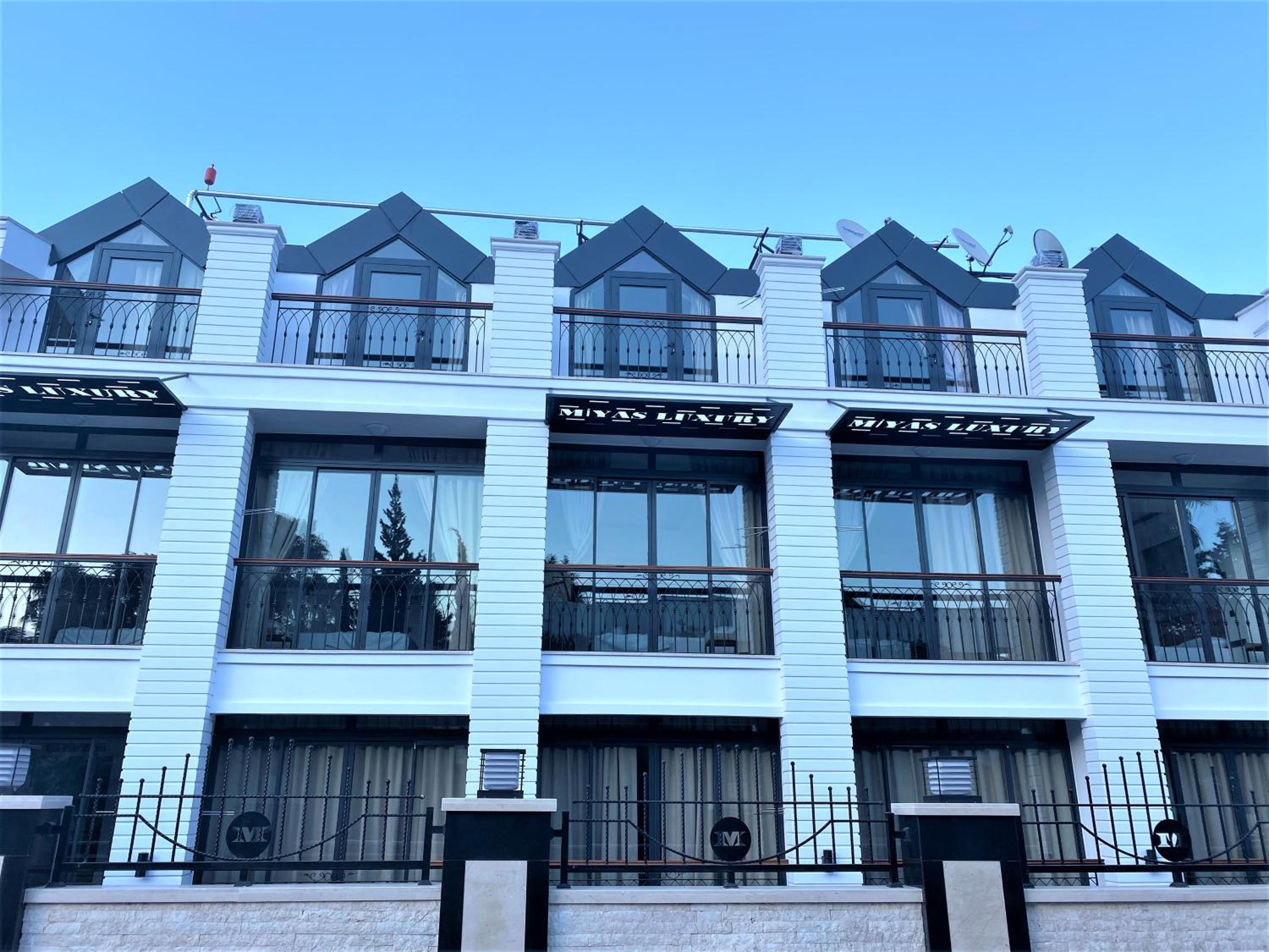 MİYAS LUXURY HOTEL - Image 36