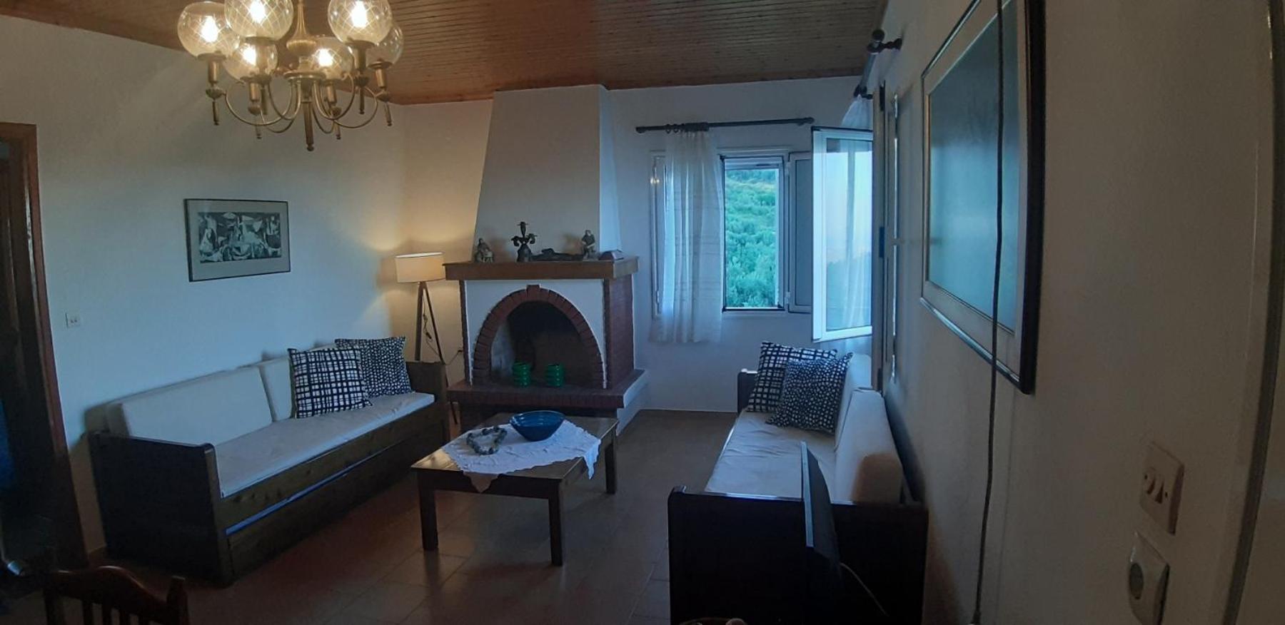 House in Zaloggo view 3