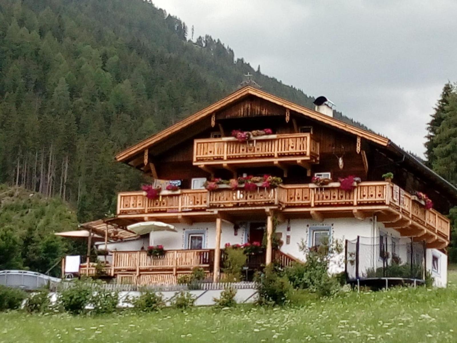 Bed & Breakfast Dolomiti Bey Haus Pinter